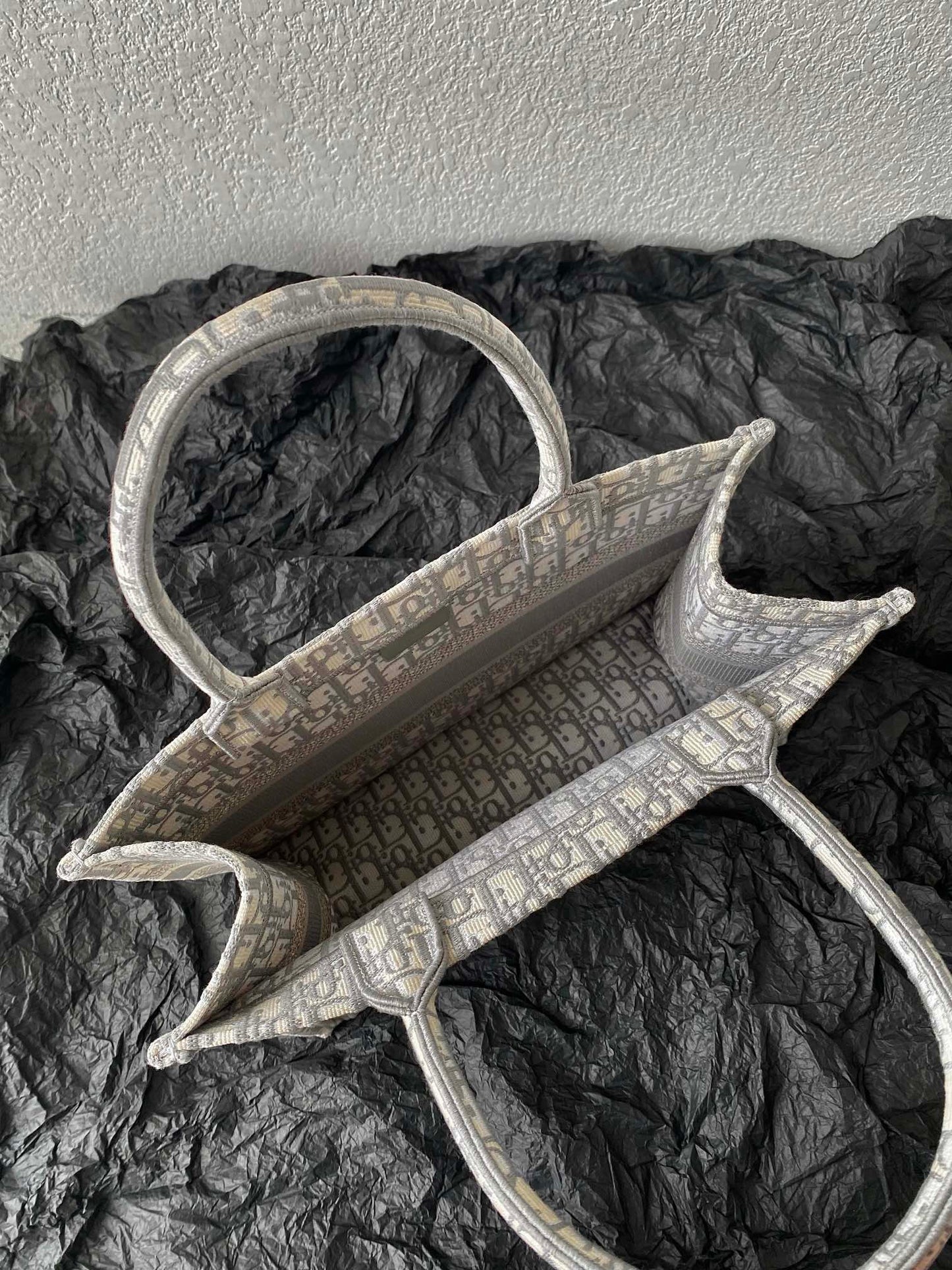 Medium CD Book Tote 36cm Grey mysite