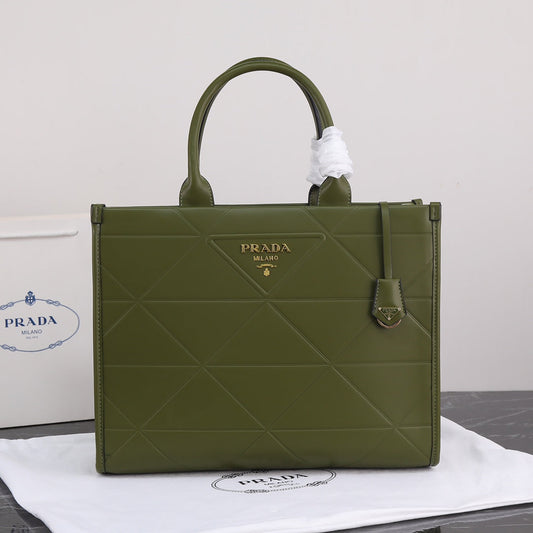 PRA LARGE 39 TOTE IN OLIVE GREEN CALFSKIN GOLD HARDWARE mysite