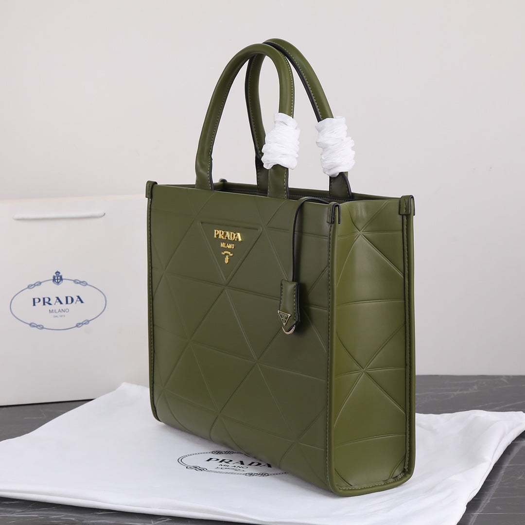 PRA LARGE 39 TOTE IN OLIVE GREEN CALFSKIN GOLD HARDWARE mysite