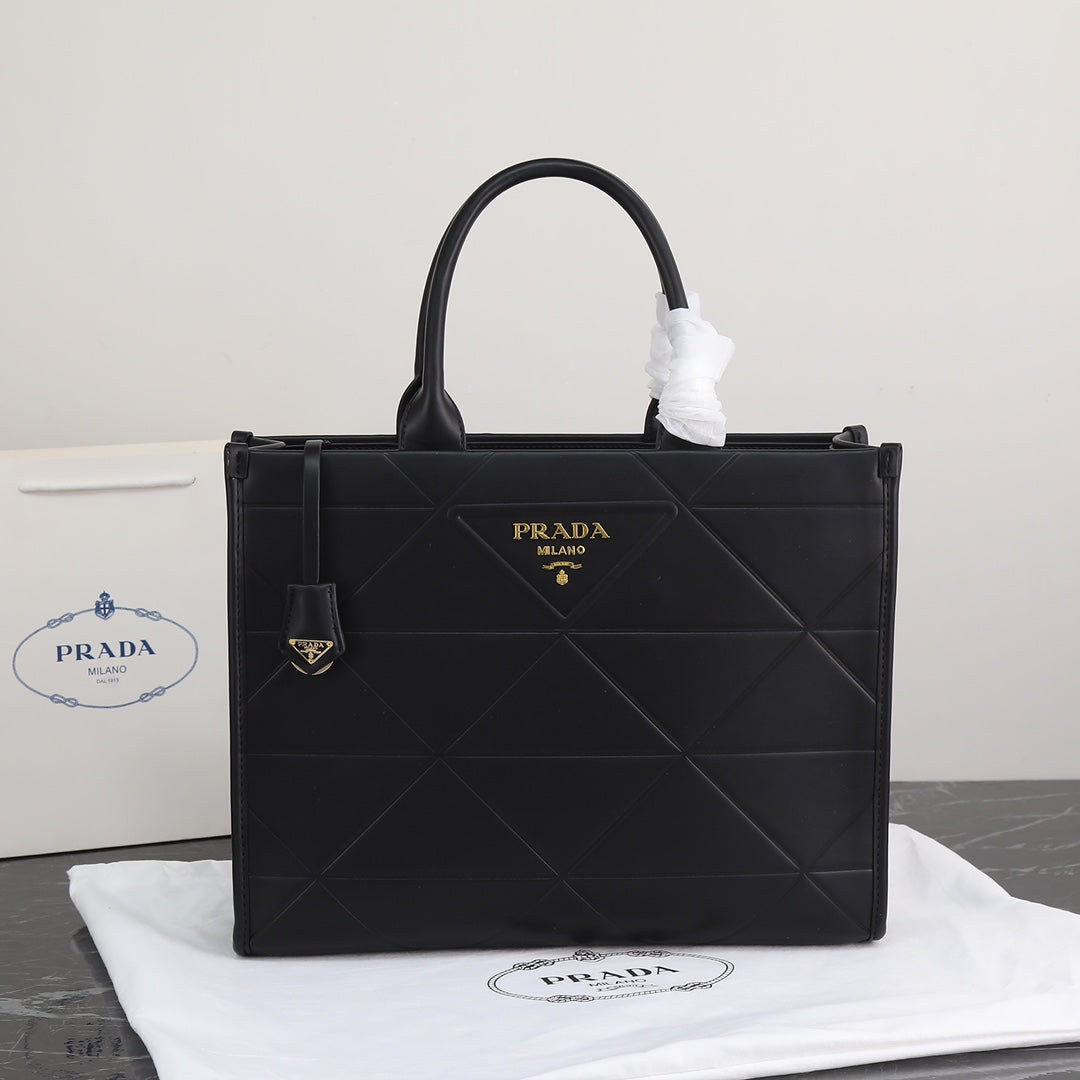 PRA LARGE 39 TOTE IN BLACK CALFSKIN GOLD HARDWARE mysite