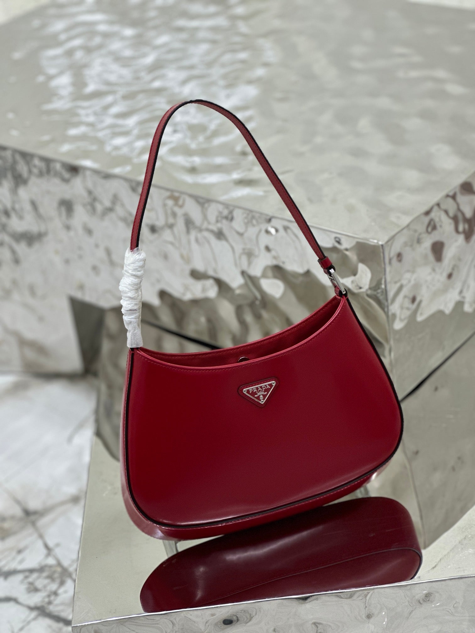 CLEO 27 DARK RED BRUSHED LEATHER SHOULDER BAG mysite