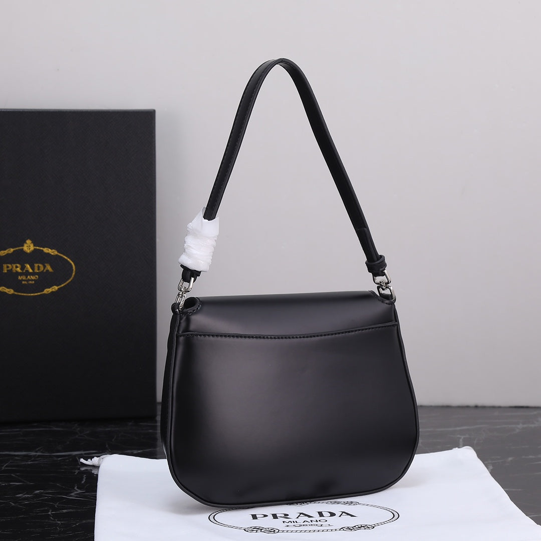 PRA 23 BAG IN BLACK CALFSKIN SILVER HARDWARE mysite