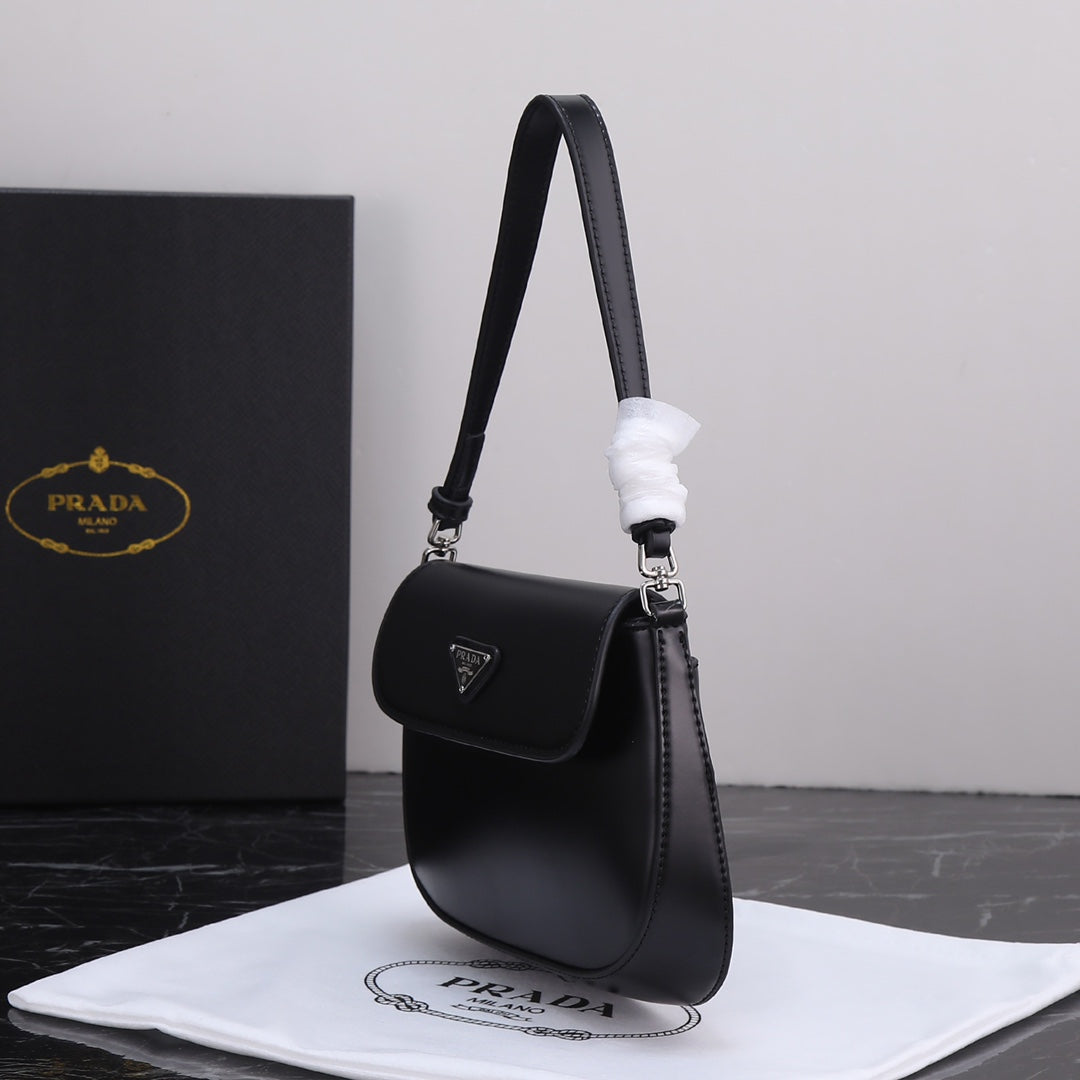 PRA 23 BAG IN BLACK CALFSKIN SILVER HARDWARE mysite