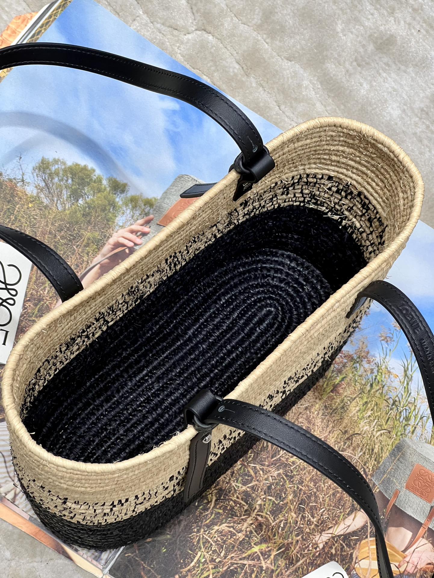 LOE BASKET BAG 28 IN NATURAL MIX BLACK RAFFIA mysite