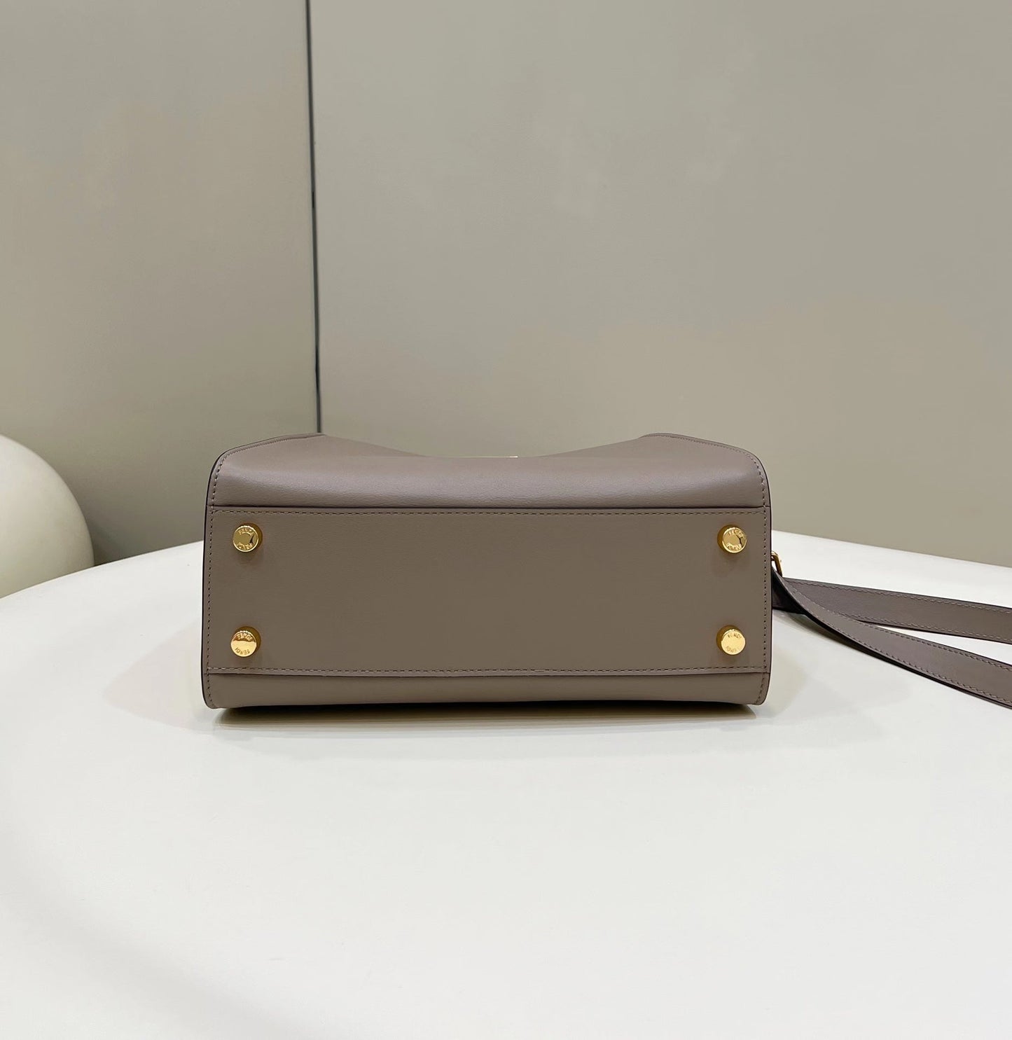 FENDI PEEKABOO 27 IN CAMEL BROWN CALFSKIN WITH GOLD HARDWARE mysite