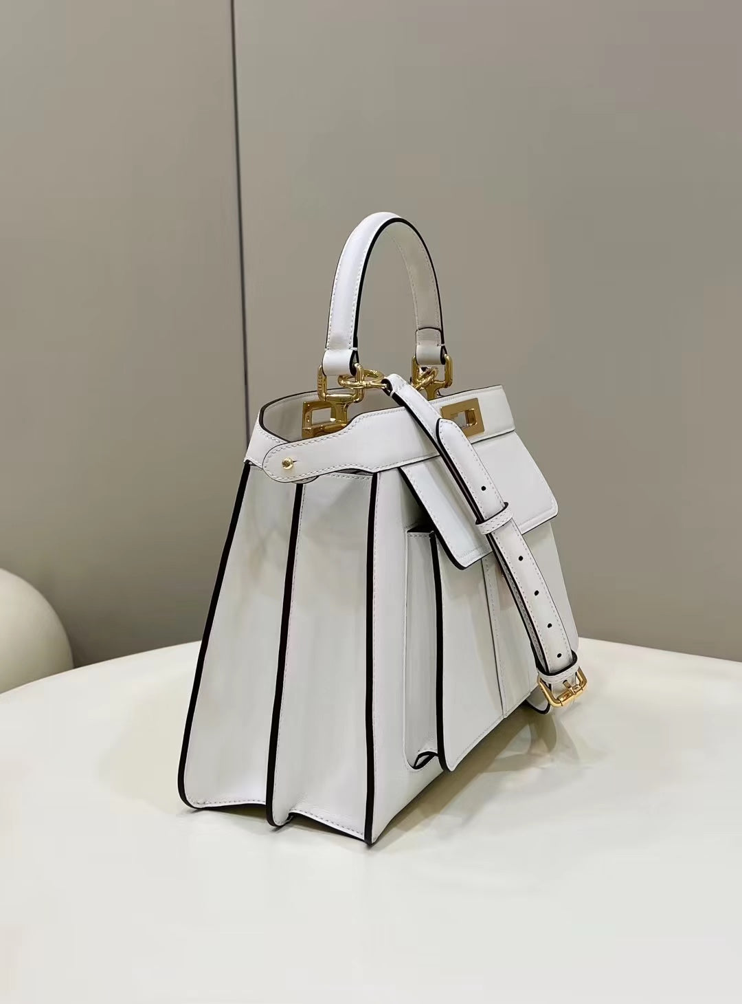 FENDI PEEKABOO 33 BAG IN WHITE CALFSKIN WITH STRAP GOLD HARDWARE mysite