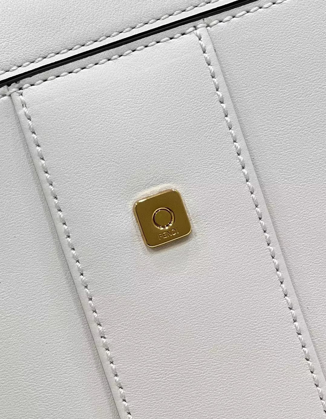 FENDI PEEKABOO 33 BAG IN WHITE CALFSKIN WITH STRAP GOLD HARDWARE mysite