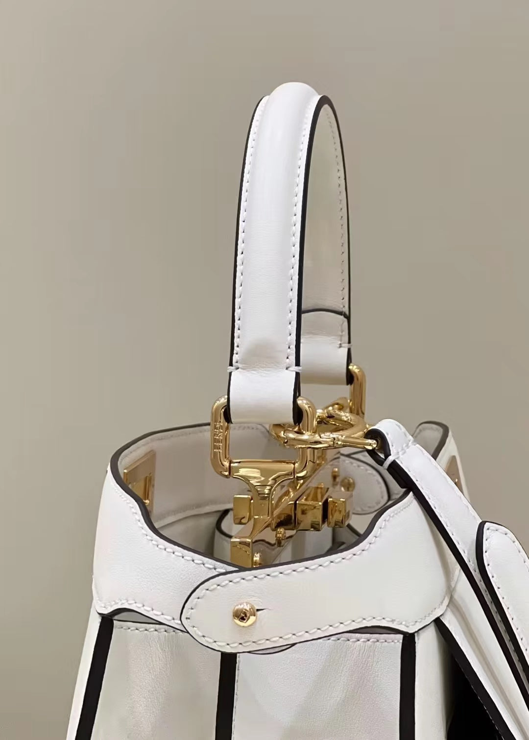 FENDI PEEKABOO 33 BAG IN WHITE CALFSKIN WITH STRAP GOLD HARDWARE mysite