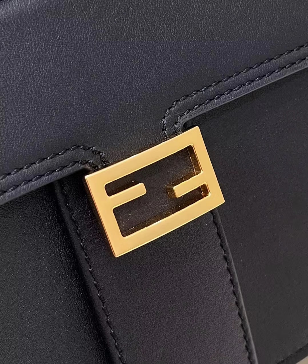FENDI PEEKABOO MINI 23 BAG IN BLACK CALFSKIN WITH GOLD HARDWARE mysite
