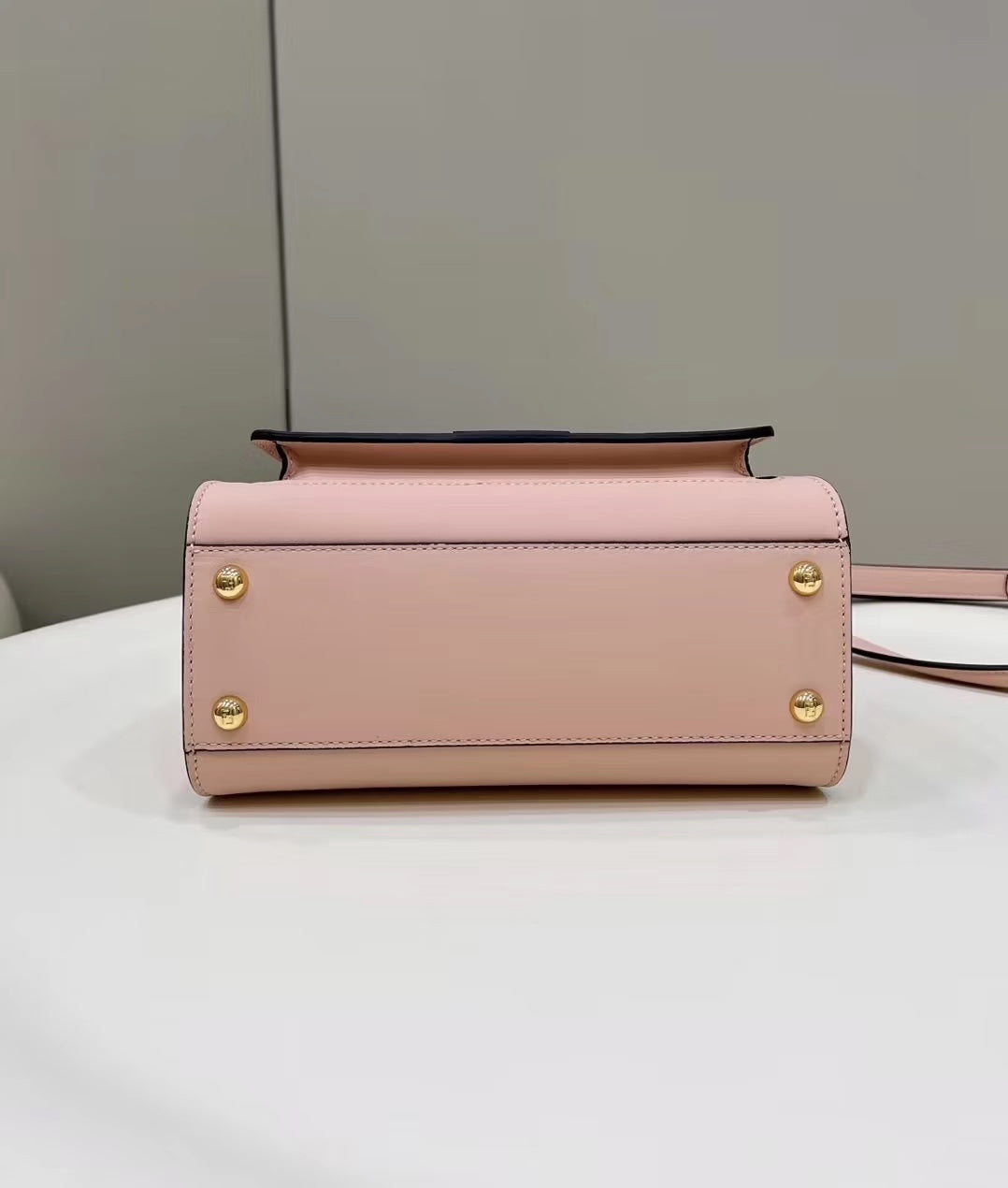 FENDI PEEKABOO MINI 23 BAG IN LIGHT PINK CALFSKIN WITH GOLD HARDWARE mysite