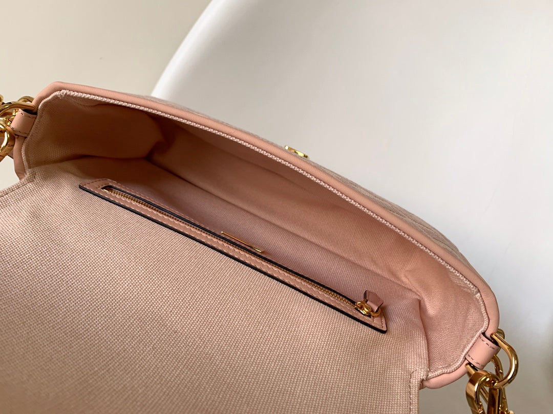 Fend Baguette Pink Canvas Bag 27 with FF Embroidery Ghw mysite