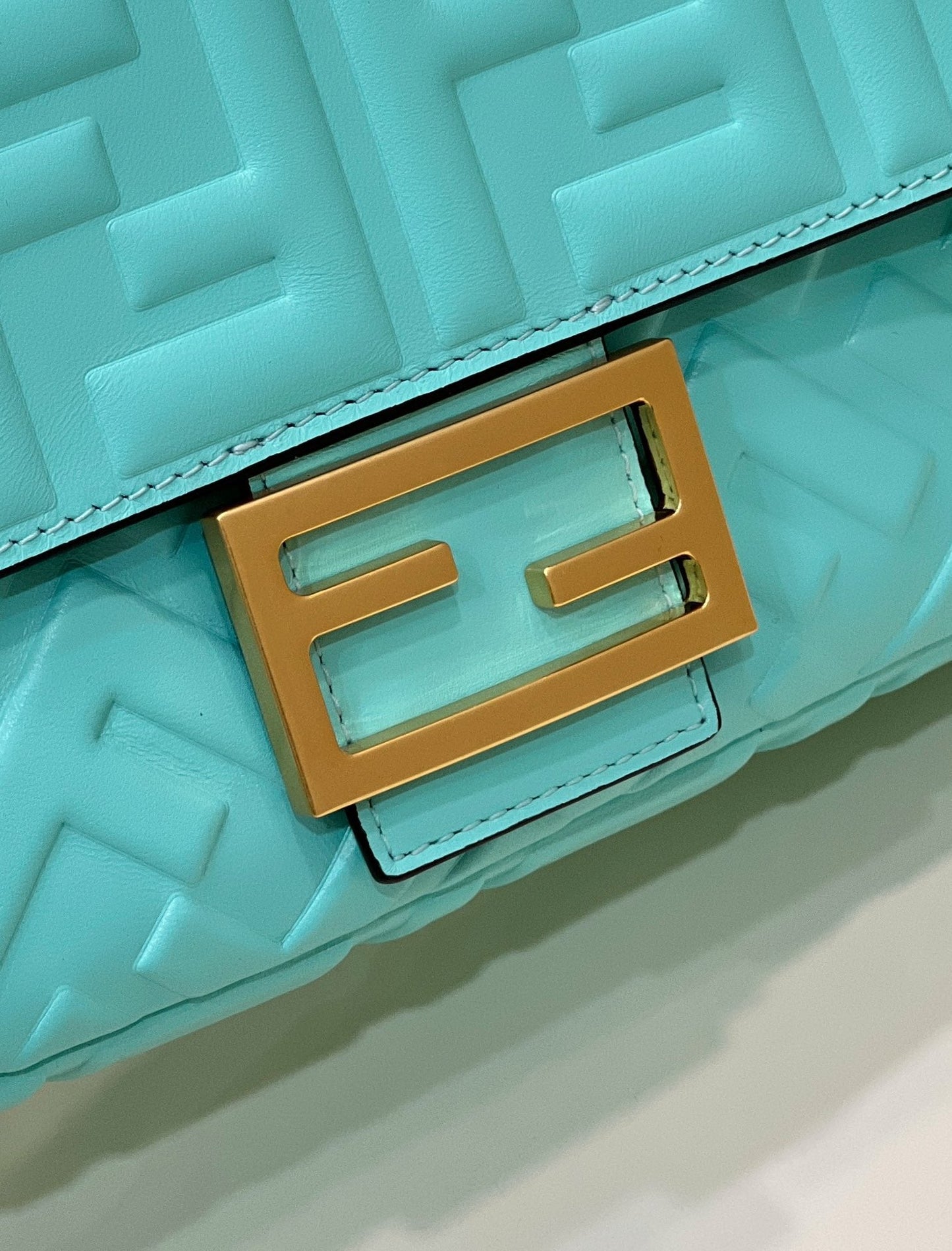 Baguette 27cm Tiffany Blue Lambskin Gold Hardware mysite