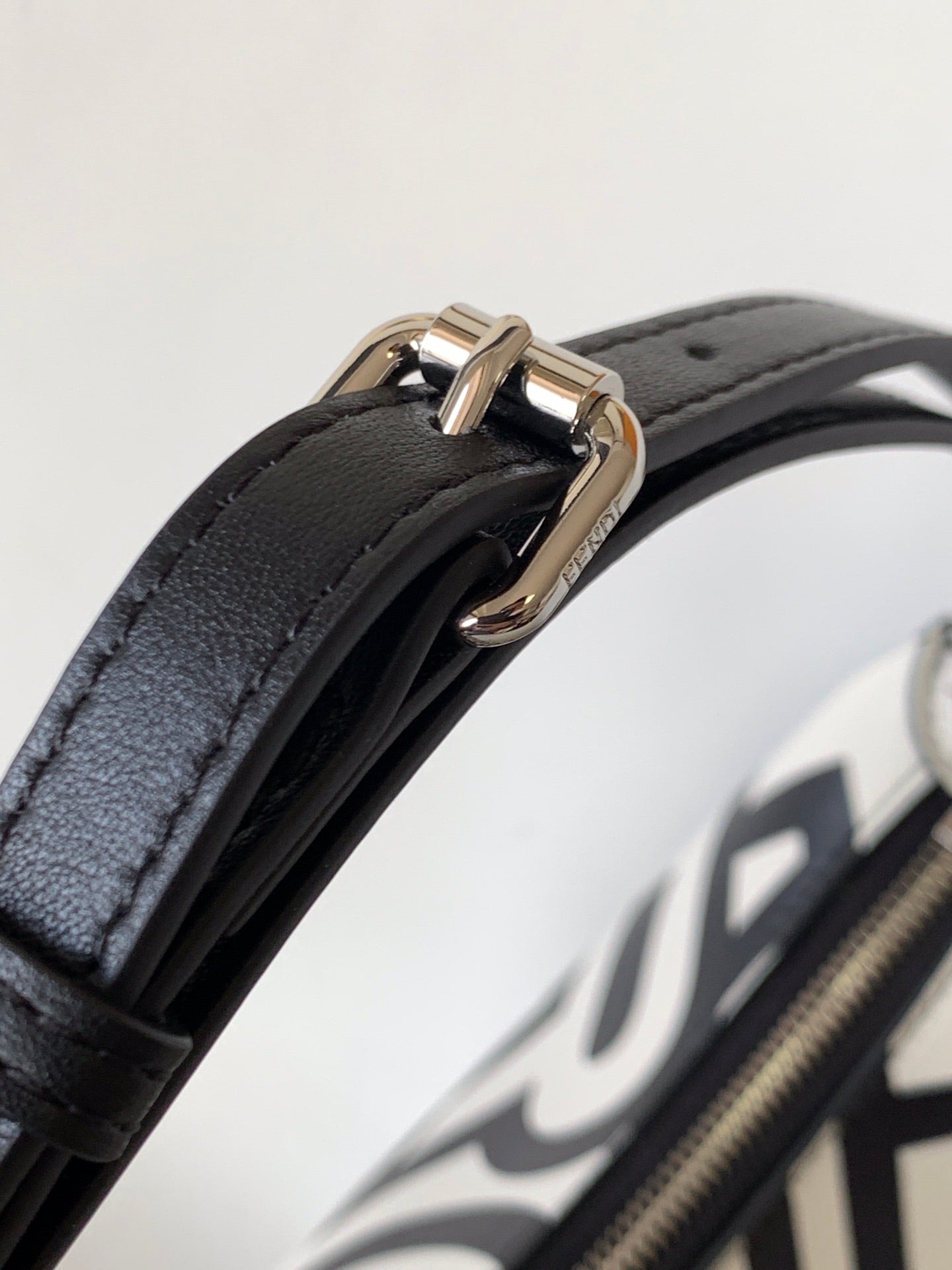 FENDIGRAPHY SMALL 29 IN WHITE MIX BLACK SMOOTH CALFSKIN SILVER HARDWARE mysite