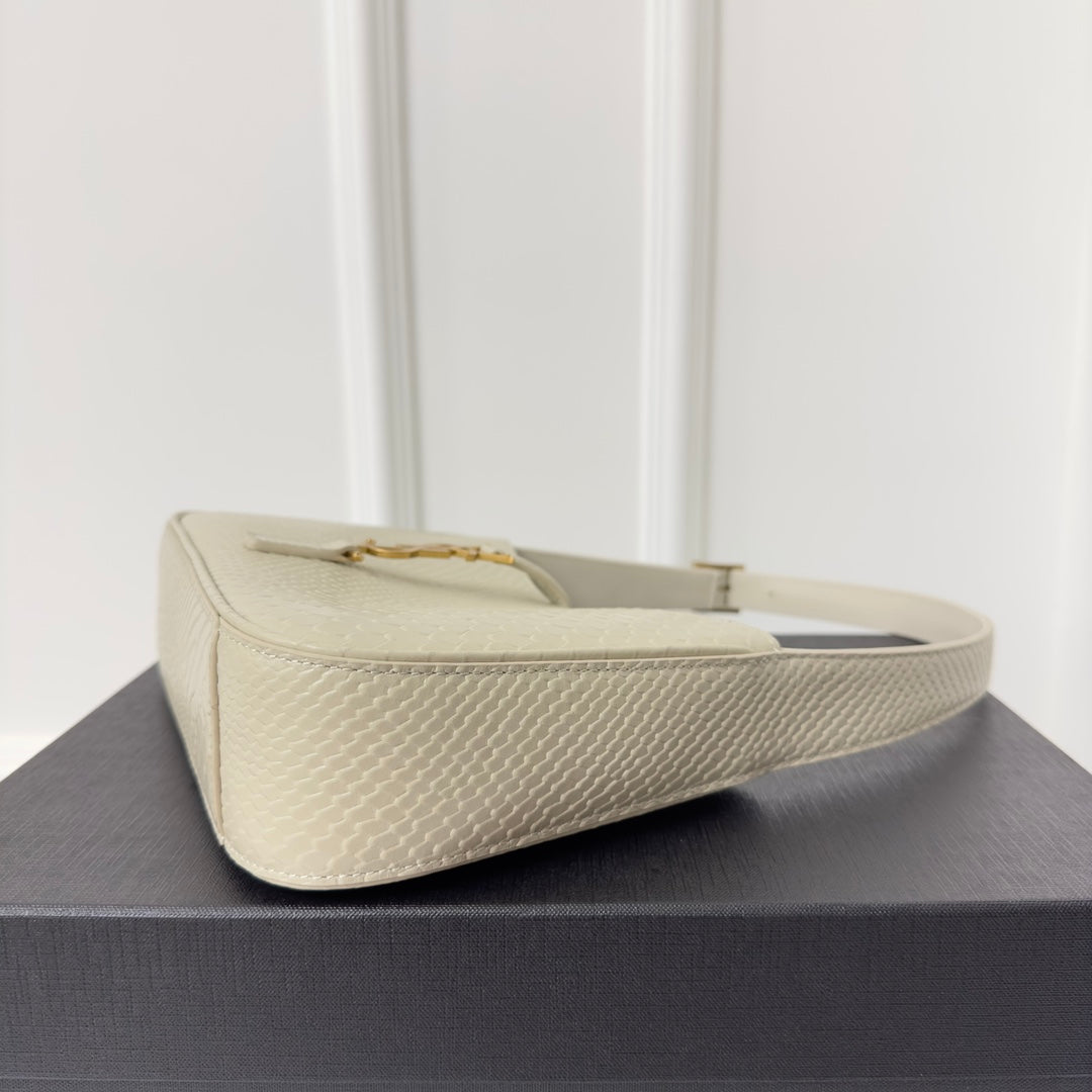 Le 5 a 7 24 Snake White Lambskin Ghw mysite