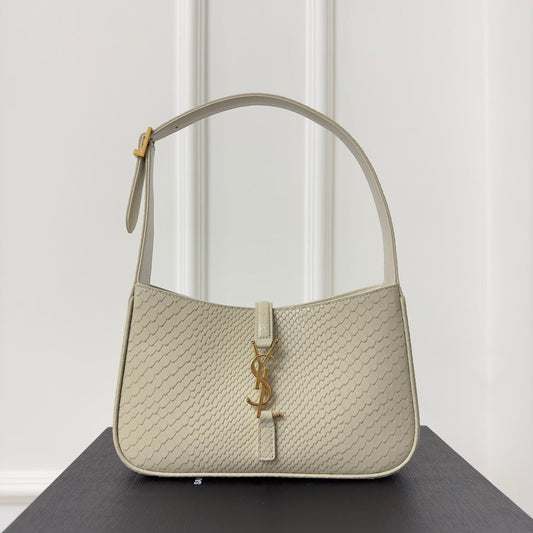 Le 5 a 7 24 Snake White Lambskin Ghw mysite