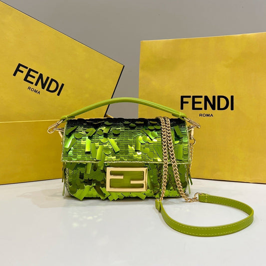 BAGUETTE MINI 19 IN LIMERICK GREEN SEQUINS GOLD HARDWARE mysite