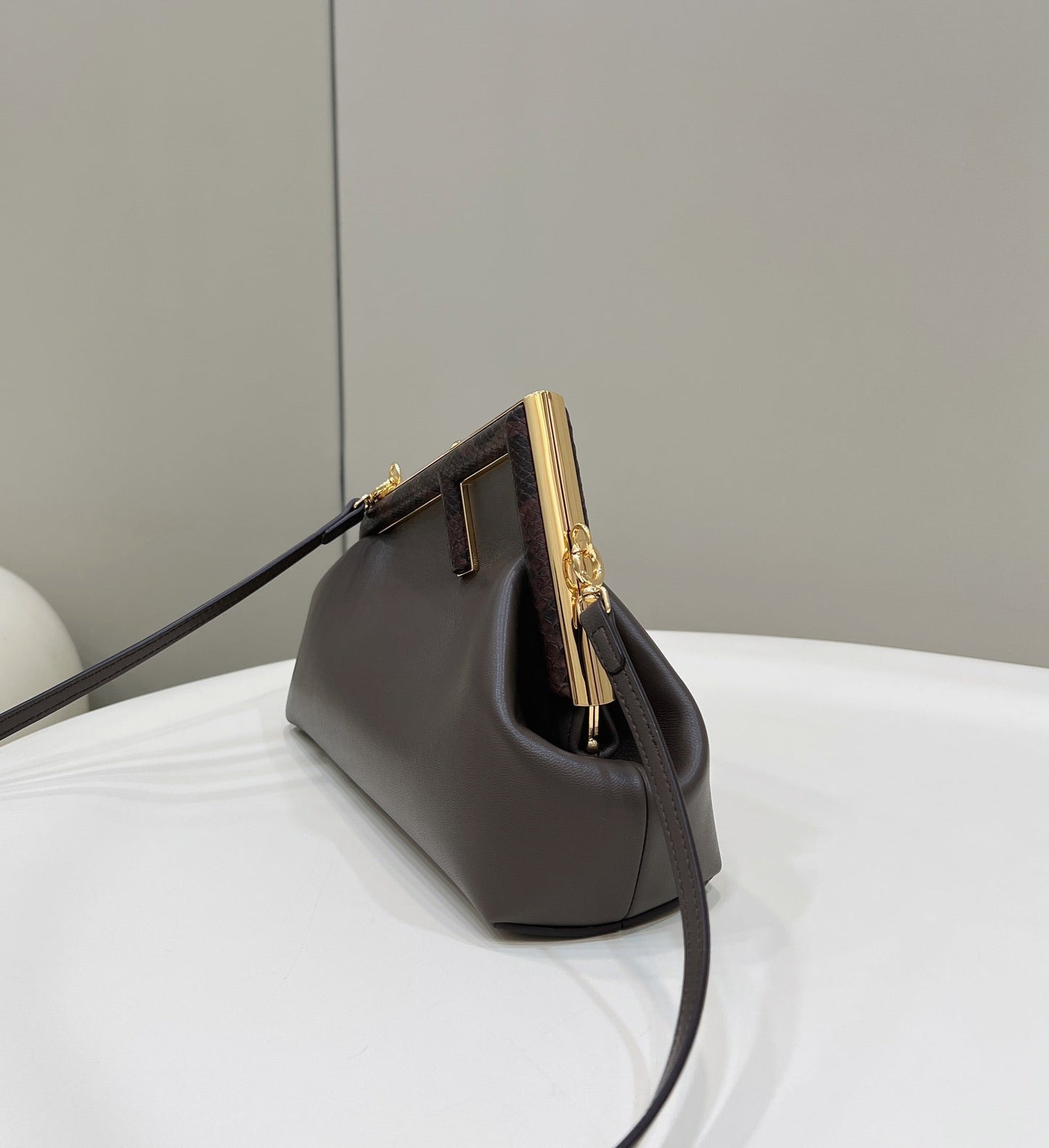 FENDI FIRST MEDIUM 26 BAG IN CHOCOLATE BROWN CALFSKIN WITH GOLD HARDWARE mysite