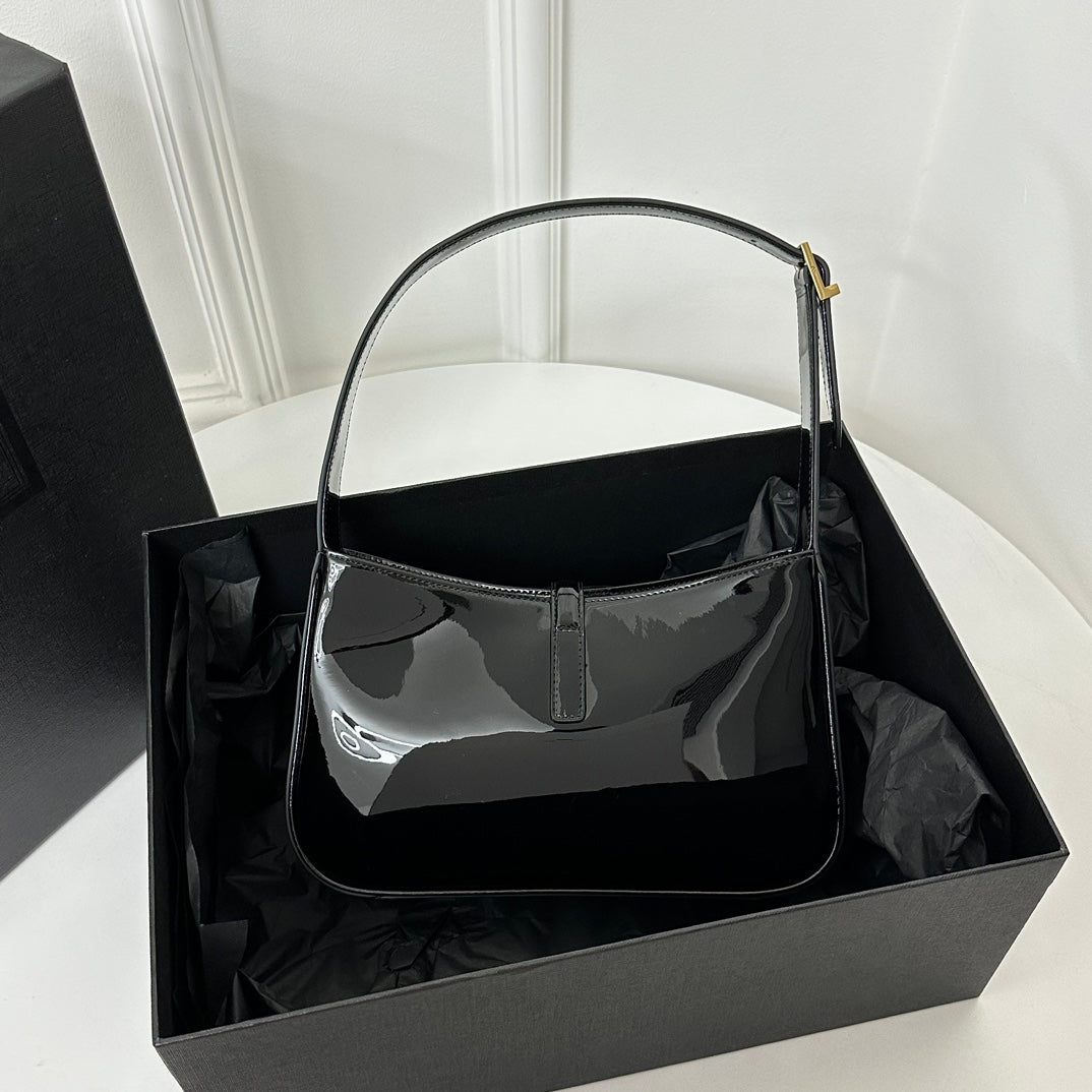 Le 5 a 7 24 Black Shiny Lambskin Ghw mysite