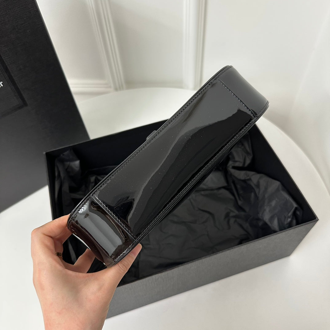 Le 5 a 7 24 Black Shiny Lambskin Ghw mysite