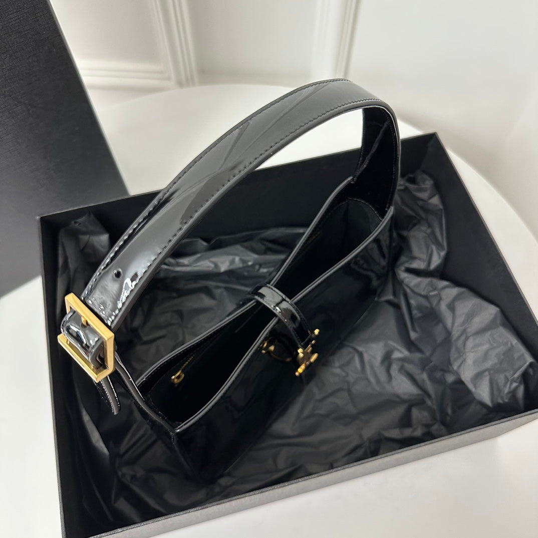 Le 5 a 7 24 Black Shiny Lambskin Ghw mysite