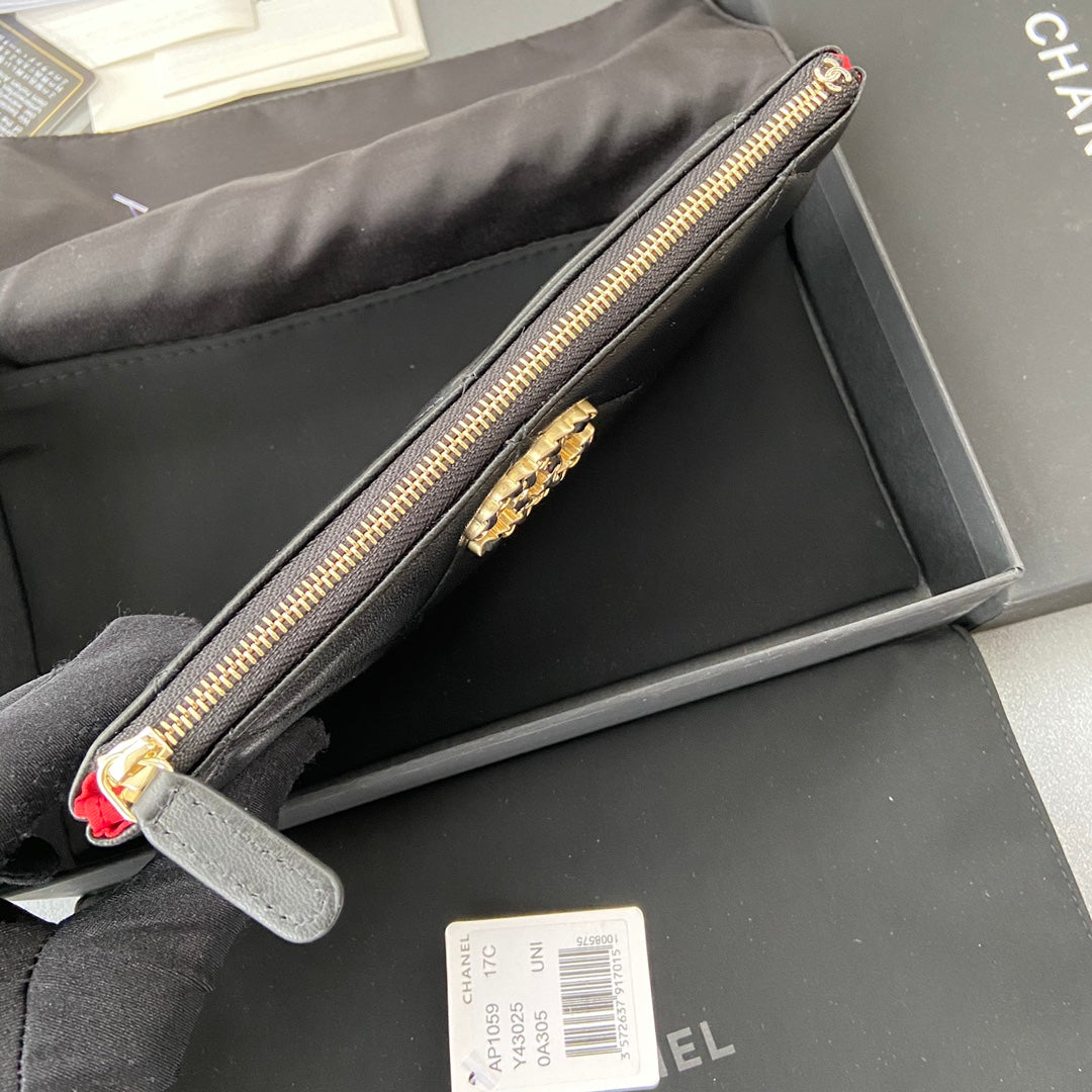 CC 19 Pouch 20cm Black Calfskin mysite