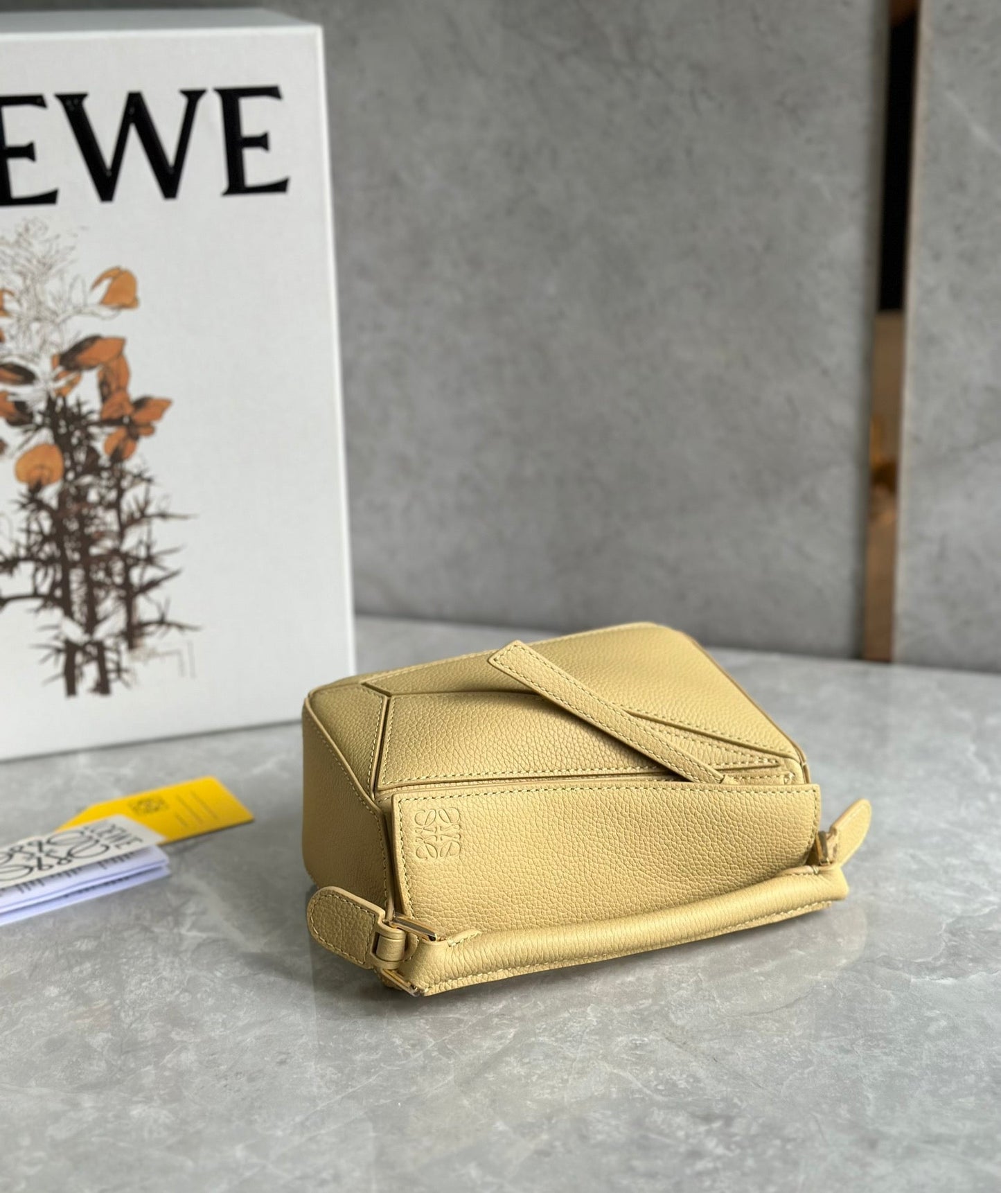 LOE MINI 18 PUZZLE BAG IN YELLOW CREAM CALFSKIN mysite