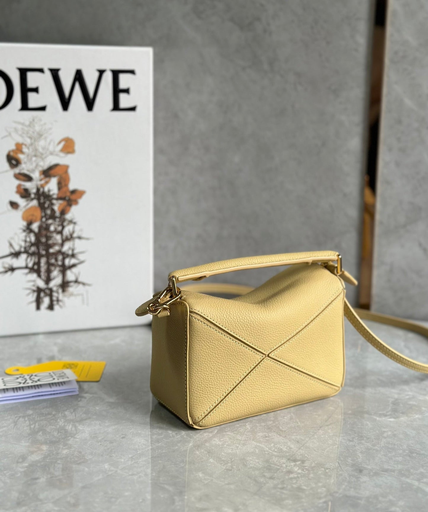 LOE MINI 18 PUZZLE BAG IN YELLOW CREAM CALFSKIN mysite