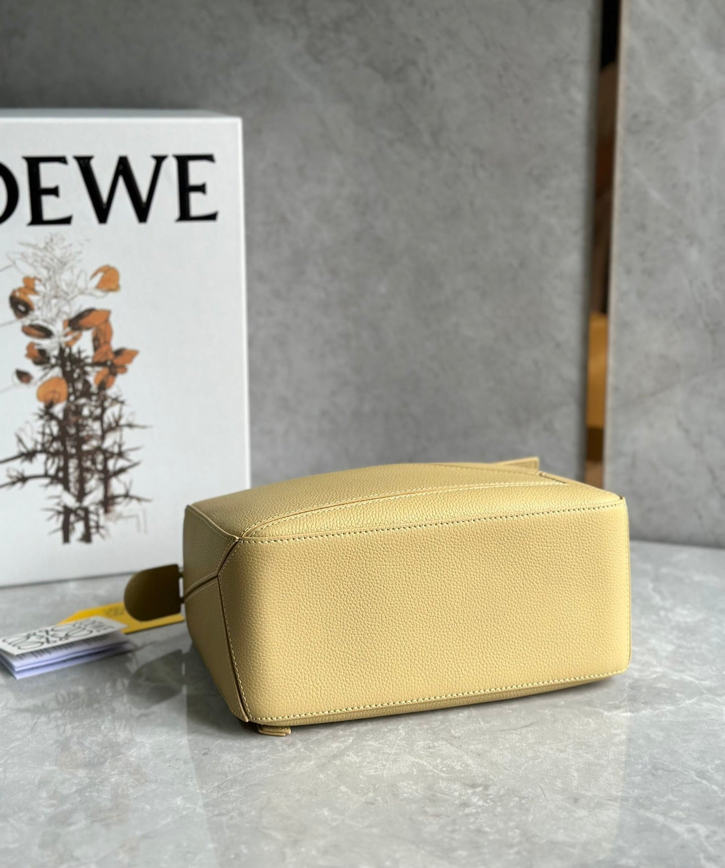 LOE MINI 18 PUZZLE BAG IN YELLOW CREAM CALFSKIN mysite