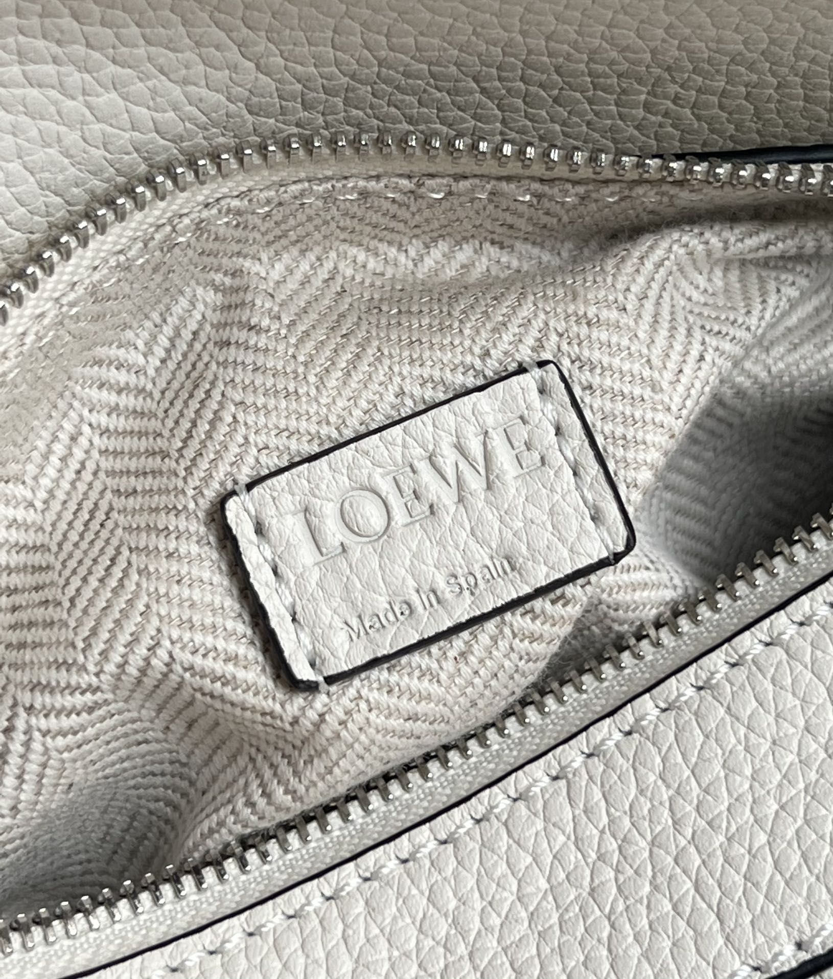 LOE MINI 18 PUZZLE BAG IN WHITE CALFSKIN mysite