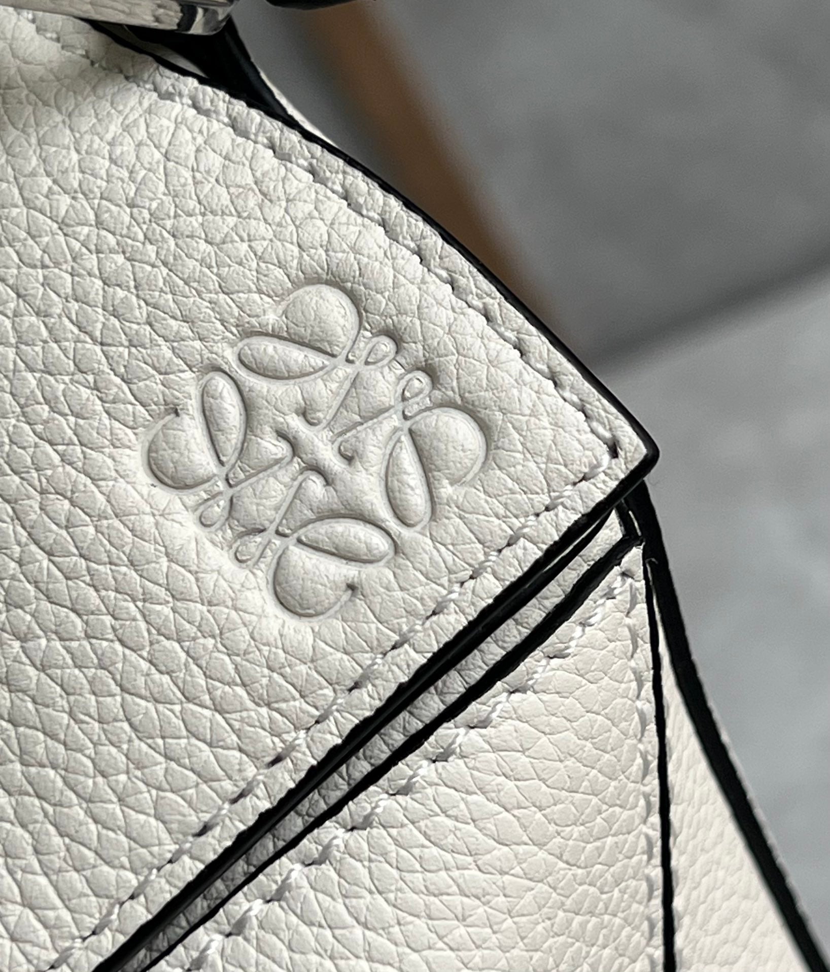 LOE MINI 18 PUZZLE BAG IN WHITE CALFSKIN mysite