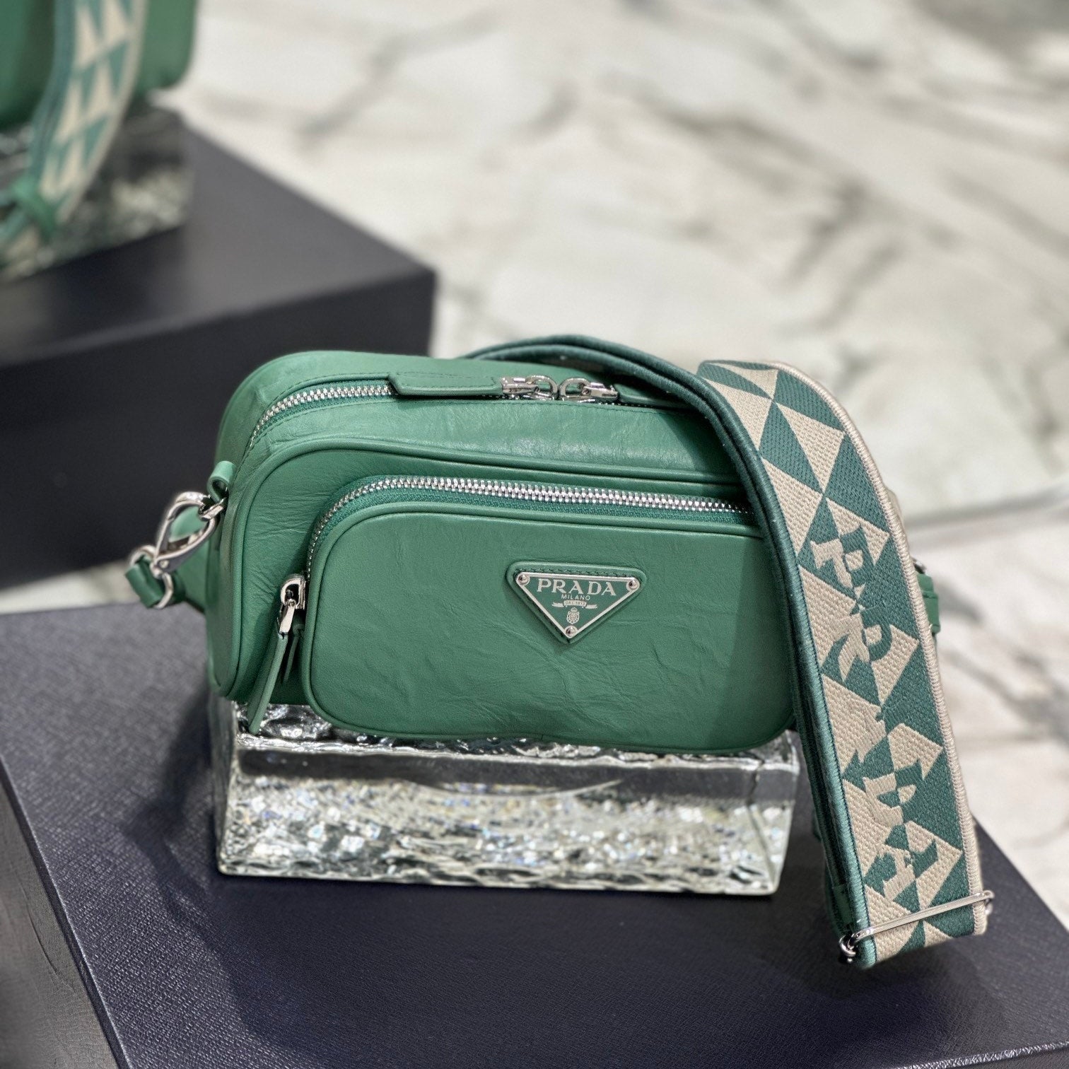 CAMERA BAG 23 IN CASTLETON GREEN WRINKLED LAMBSKIN mysite