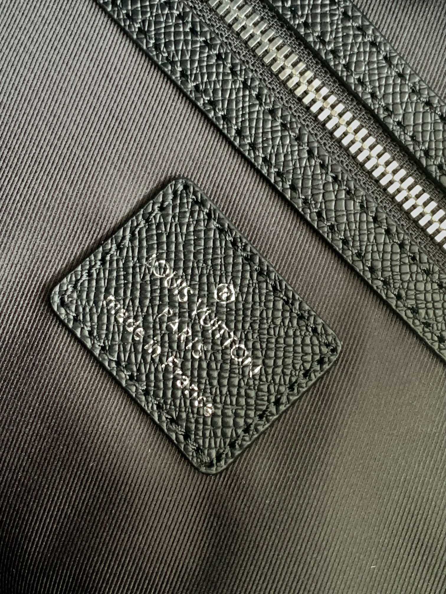 LV The Weekend Tote Bag 43cm Black Monogram Canvas & Taïga Leather mysite