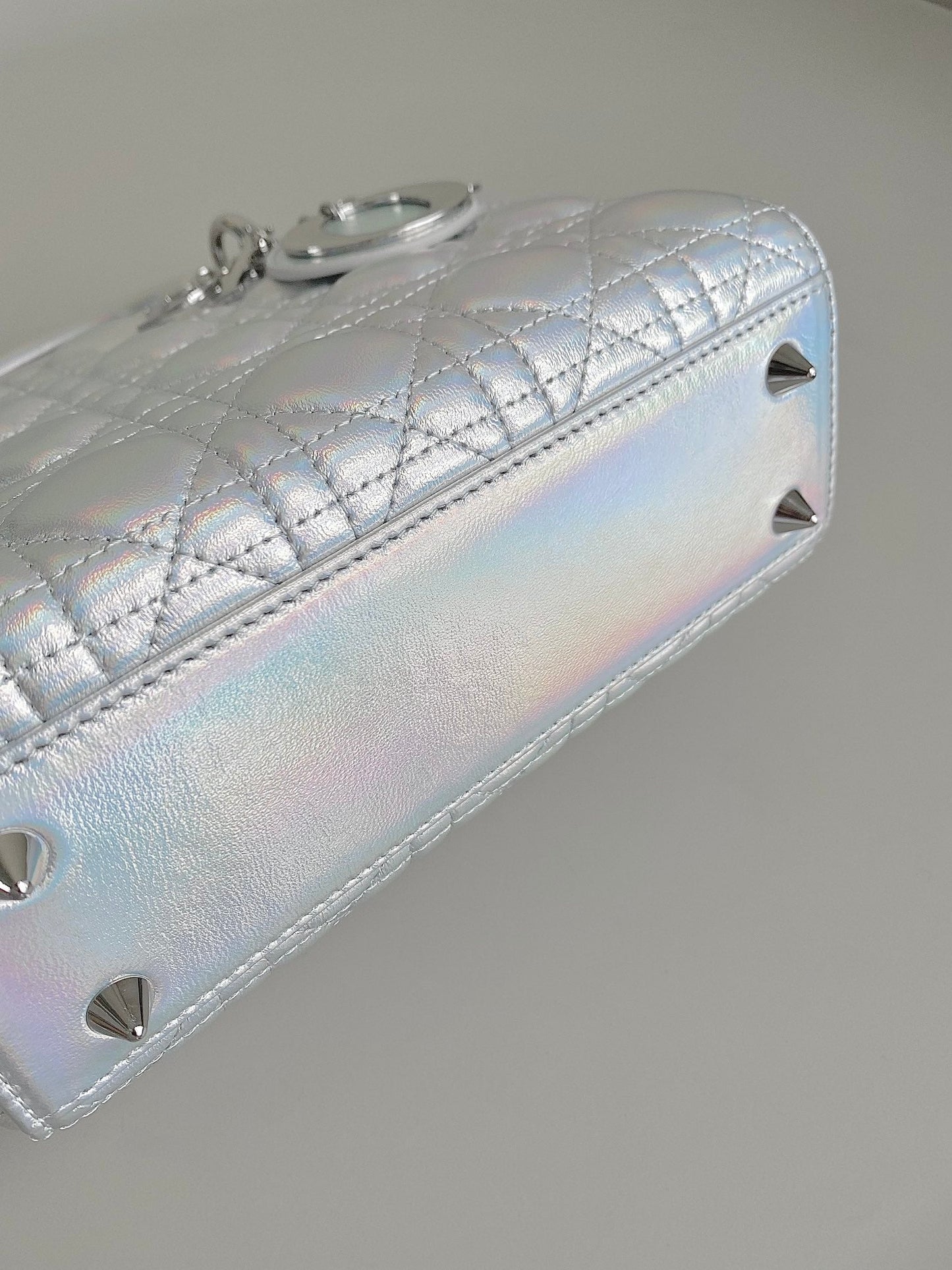 SMALL LADY 20 SILVER METALIC LAMBSKIN mysite