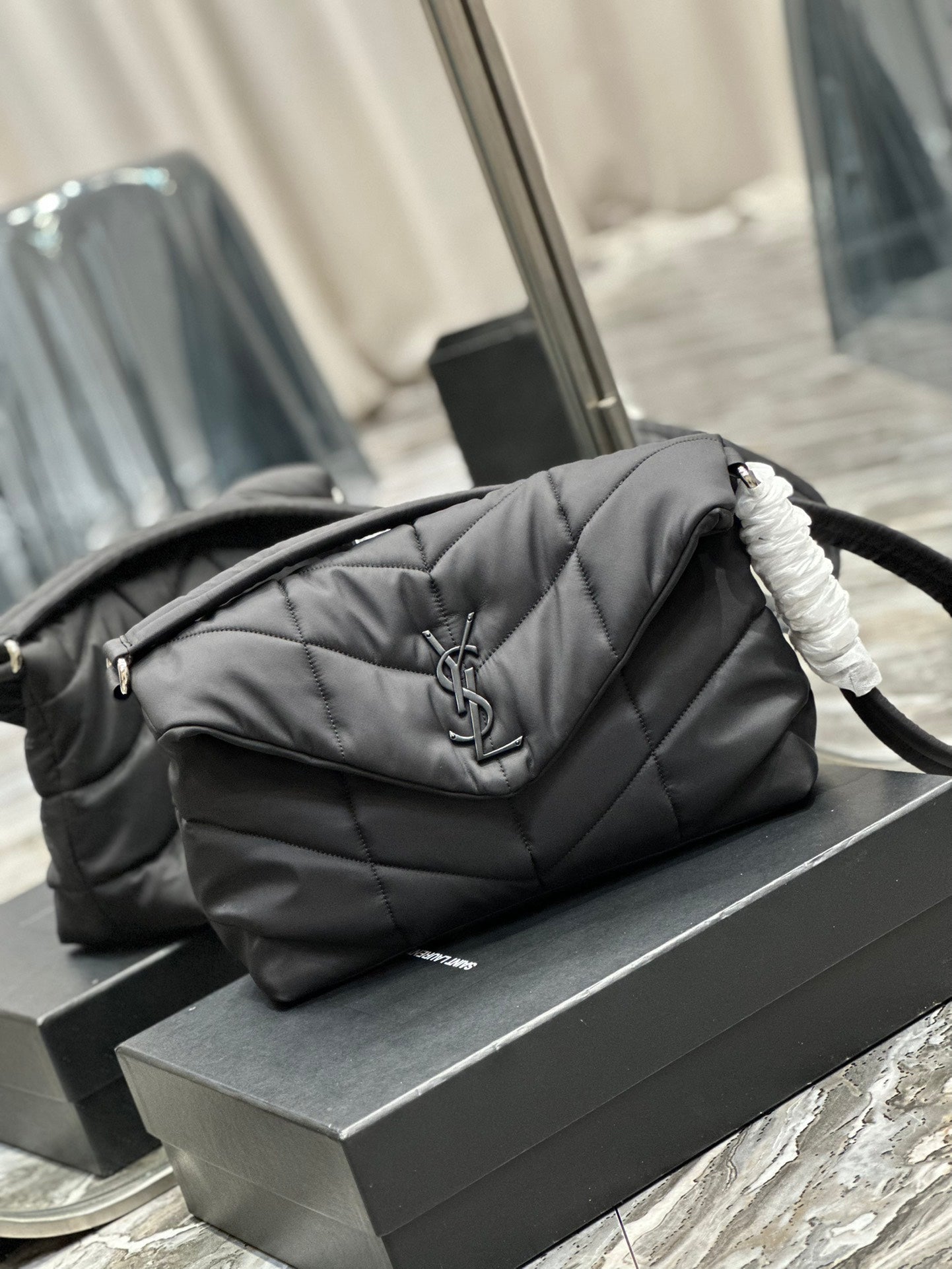 PUFFER LARGE BAG 34 IN DARK GRAY NYLON mysite