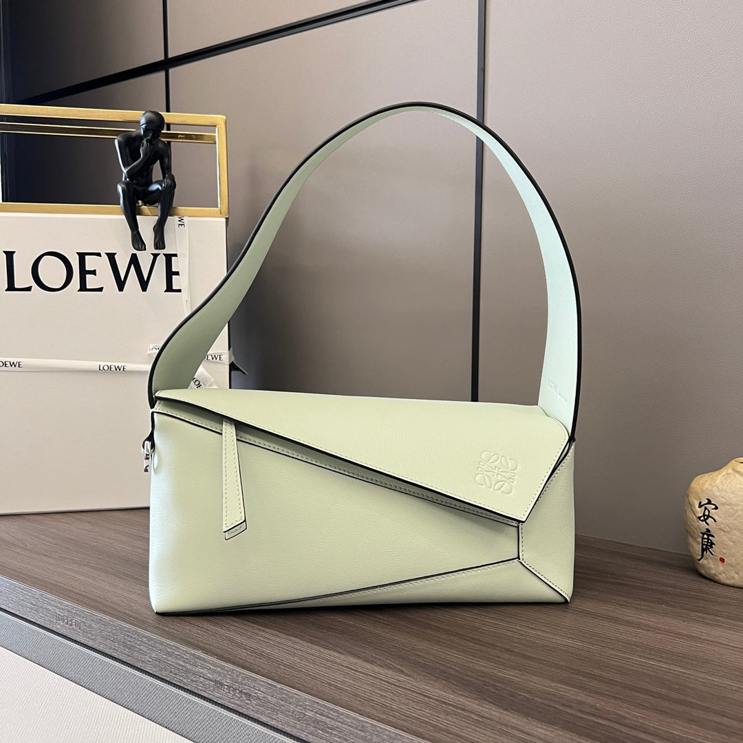 Loew Puzzle 28.7cm Hobo Bag Light Green Smooth Calfskin mysite