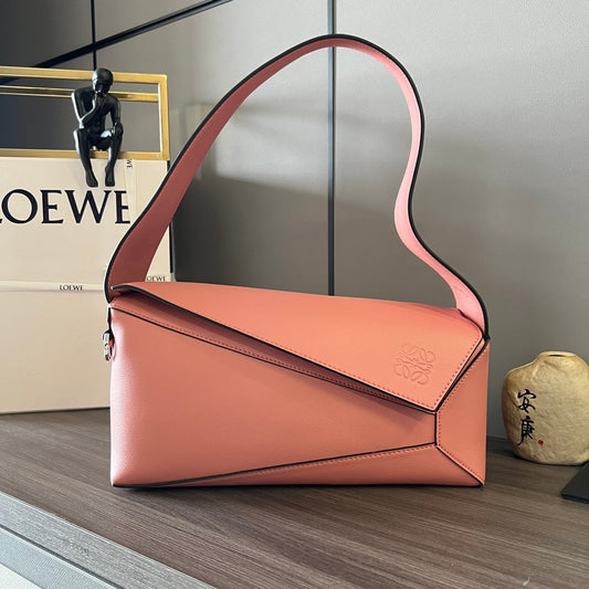Loew Puzzle 28.7cm Hobo Bag Pink Smooth Calfskin mysite