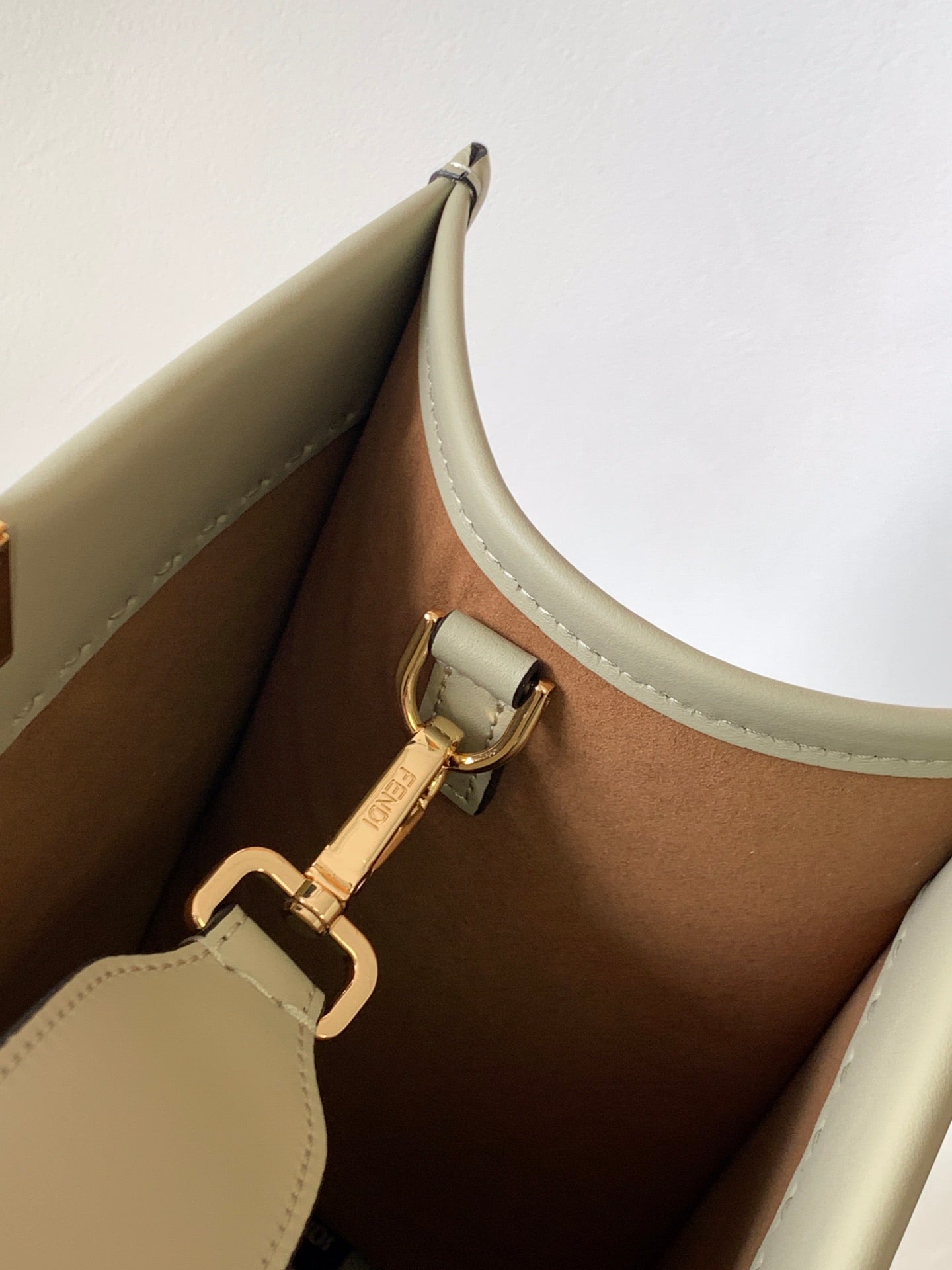 Fend Sunshine Medium Bag 35 Light Grey Leather mysite