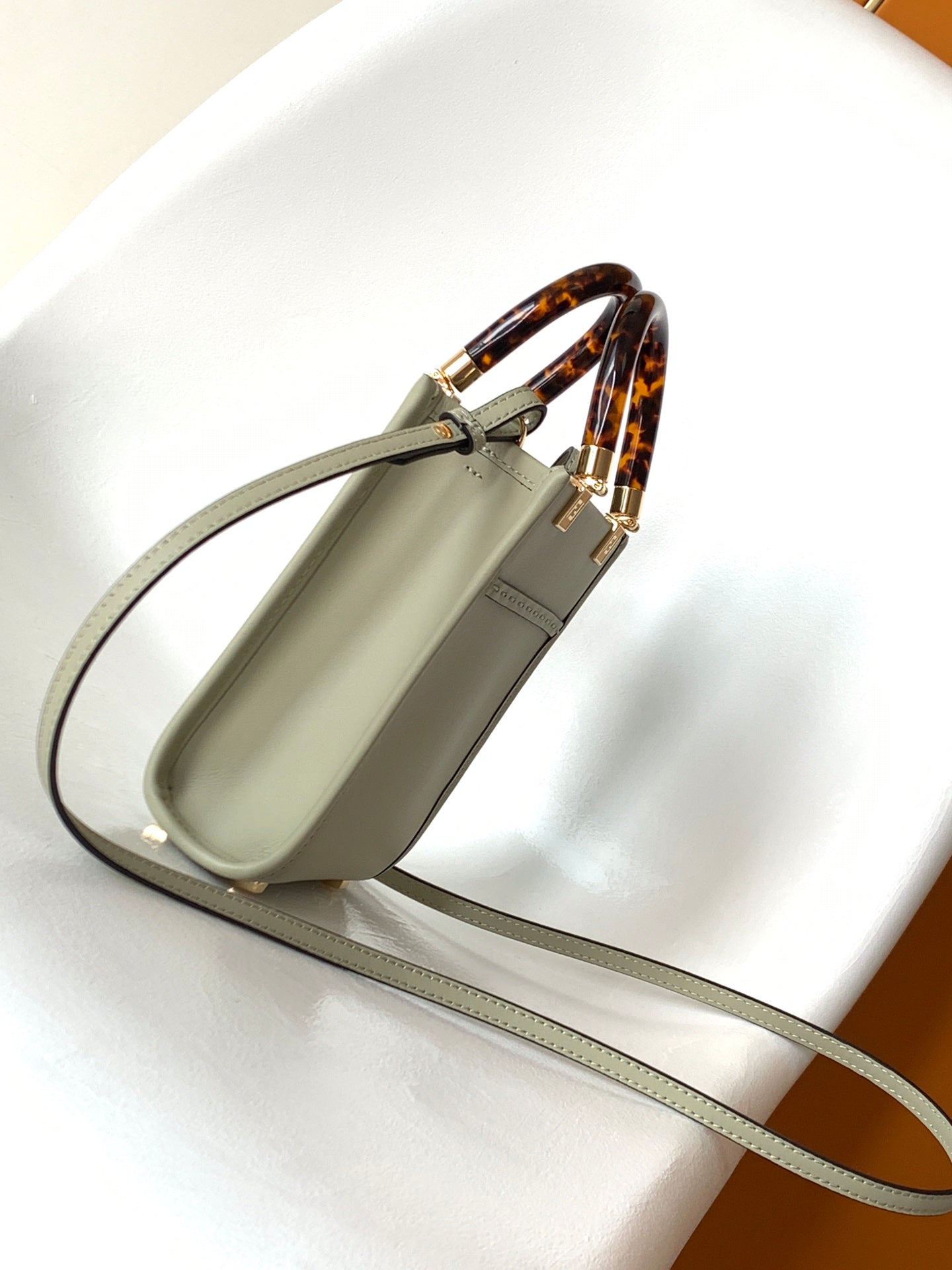 Fend Mini Sunshine Shopper Bag 18 Light Grey Leather mysite