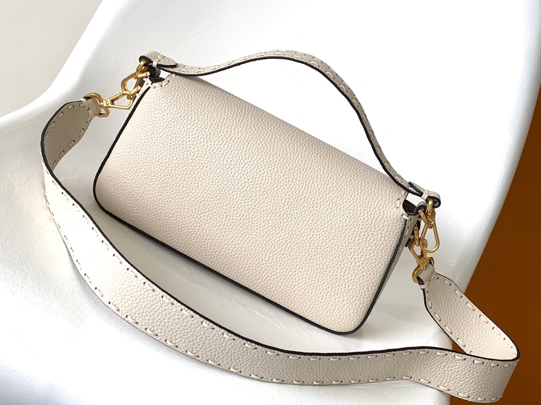 Fend Baguette 27 Bag Beige Calfskin Ghw mysite