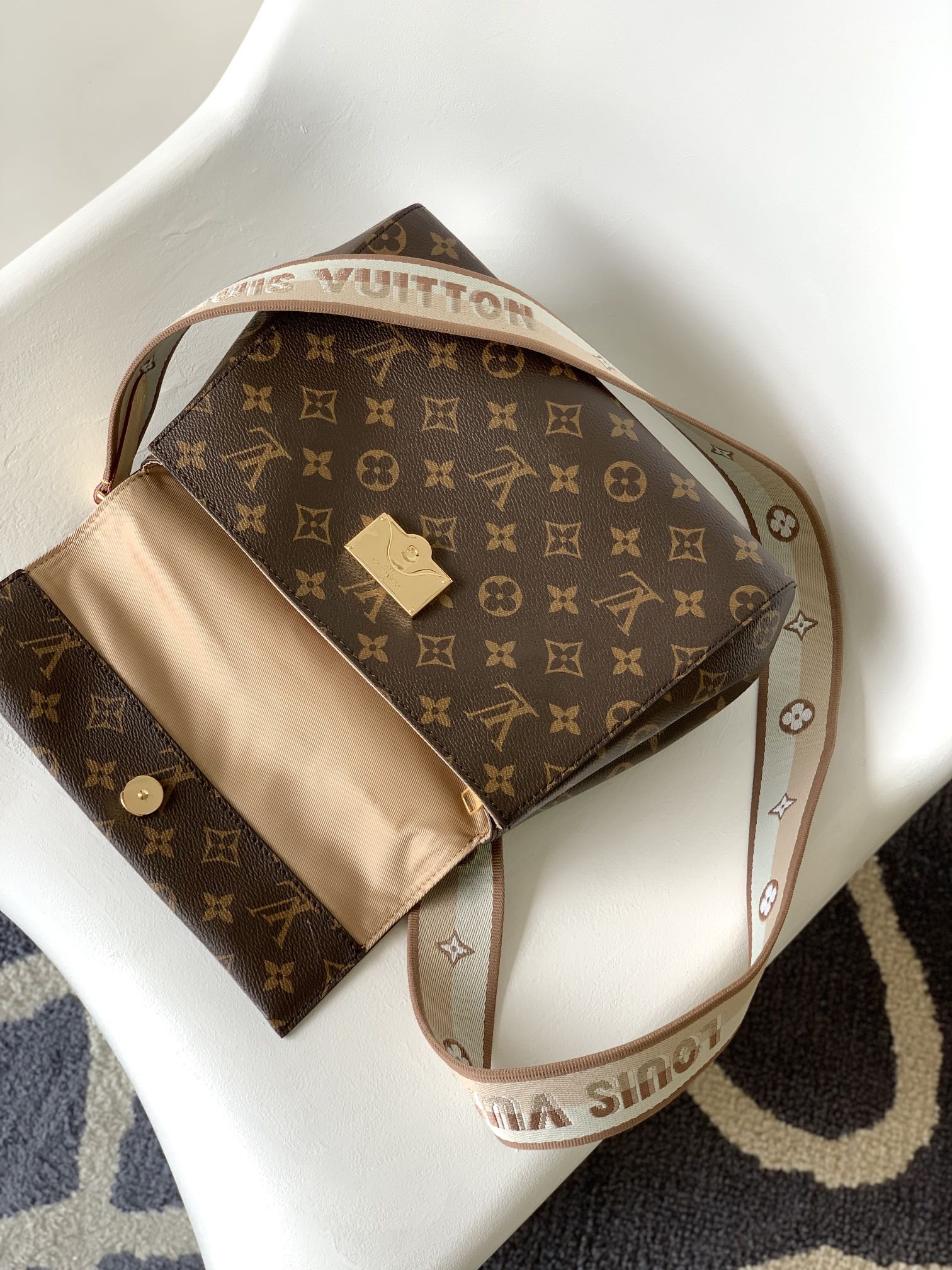 LV Cluny BB Bag Brown Monogram Canvas Beige Cowhide 268764 mysite