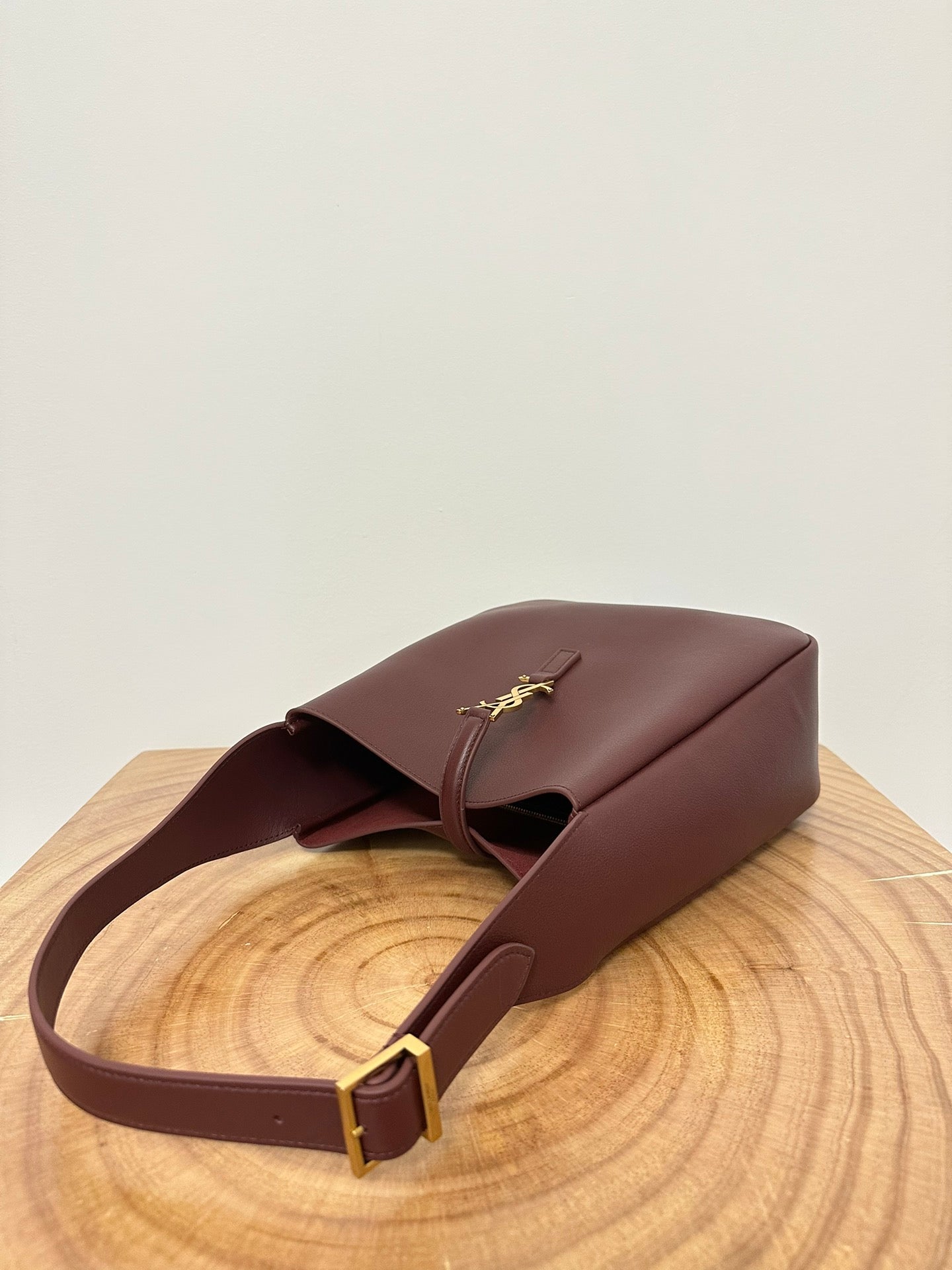 le 5a7 small 23cm burgundy calfskin mysite