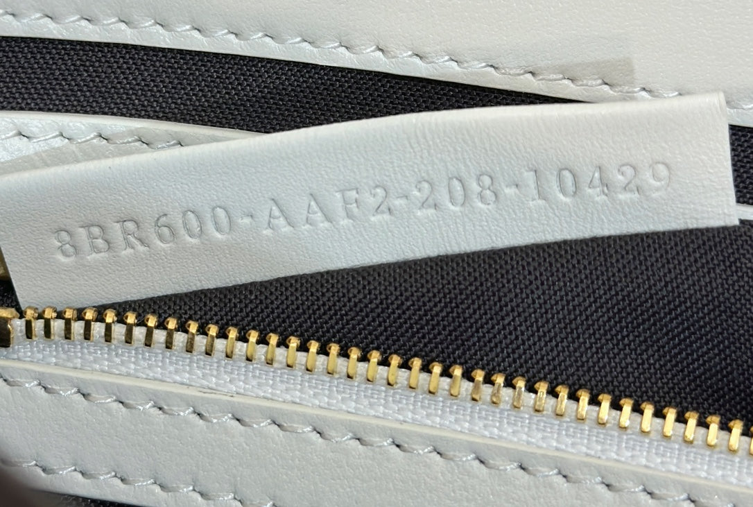 Baguette 27cm Grey Lambskin Gold Hardware mysite