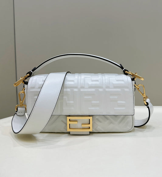 Baguette 27cm Grey Lambskin Gold Hardware mysite