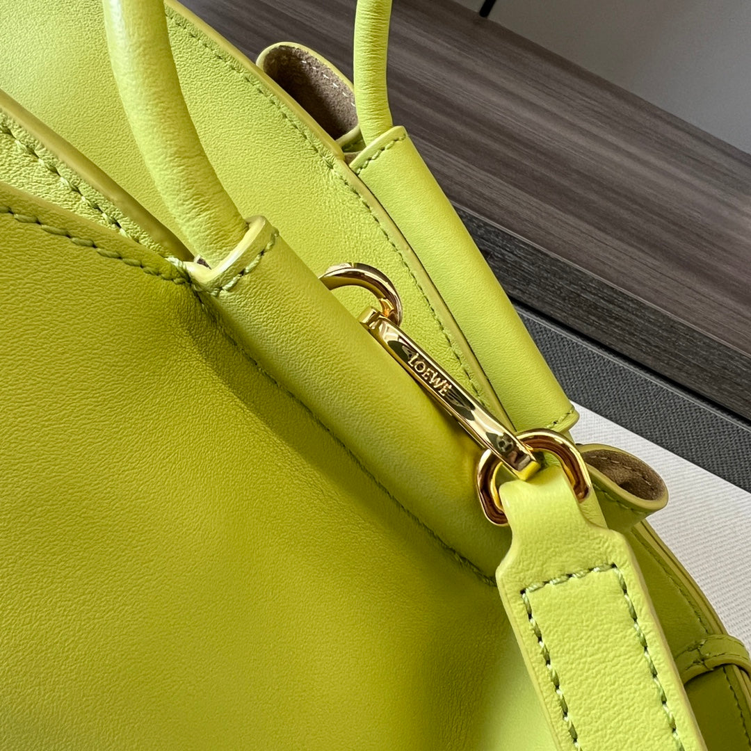 PASEO DUMPLING 31 BAG IN NEON YELLOW NAPPA CALFSKIN mysite