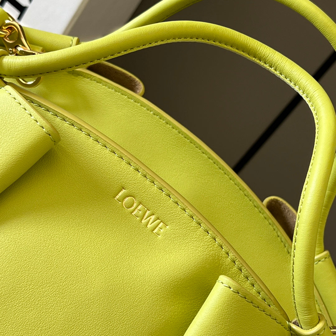 PASEO DUMPLING 31 BAG IN NEON YELLOW NAPPA CALFSKIN mysite