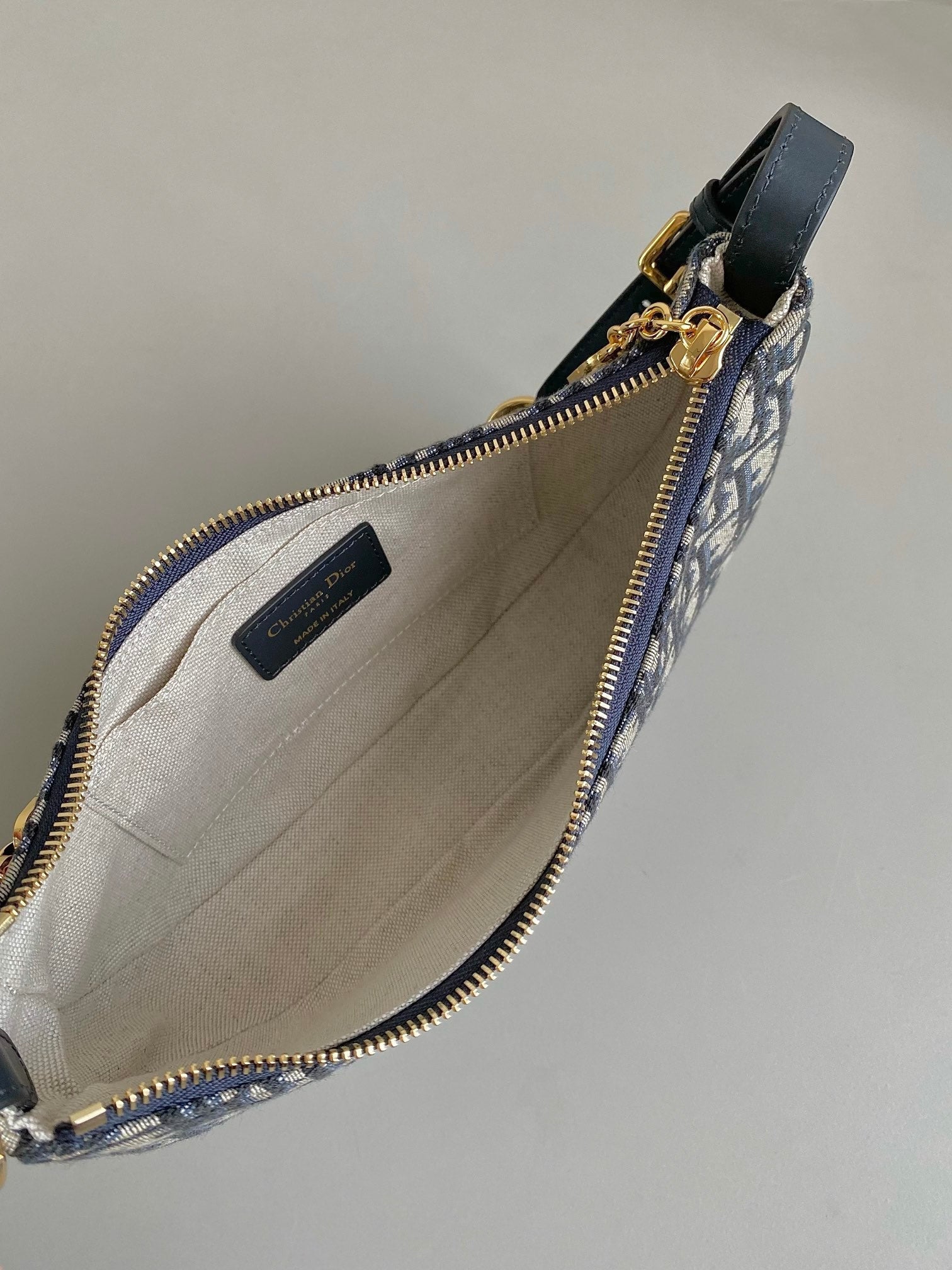 CD lounge underarm bag 26 blue classic floral fabric mysite