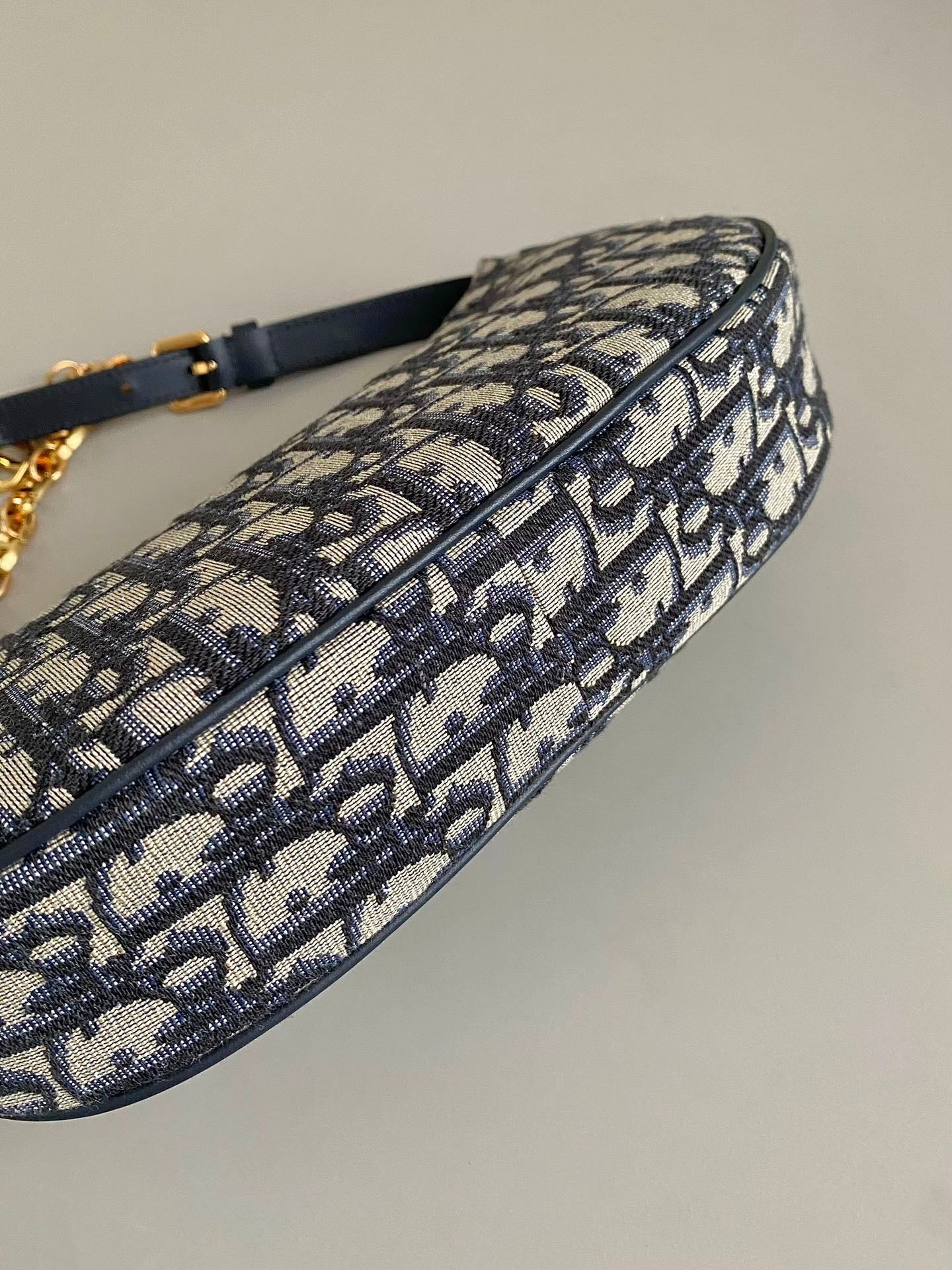 CD lounge underarm bag 26 blue classic floral fabric mysite