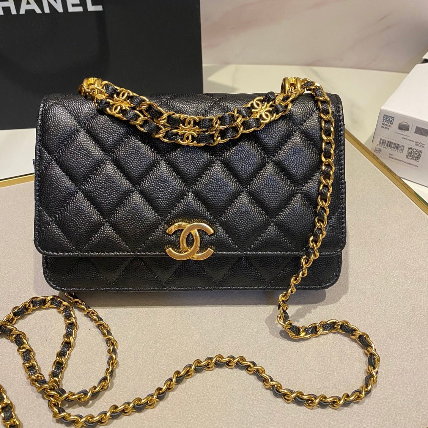CC 24K Woc 19cm Black Grained Calfskin Gold Hardware mysite