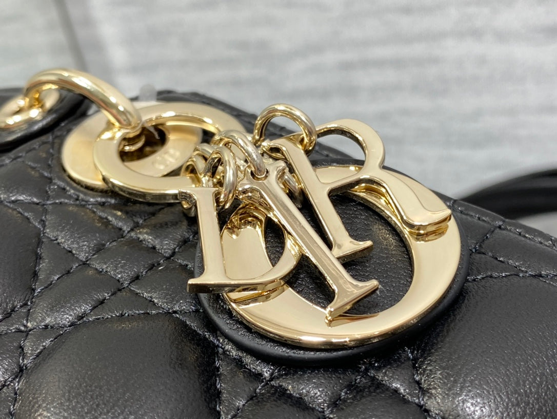 micro lady 12 black lambskin ghw mysite