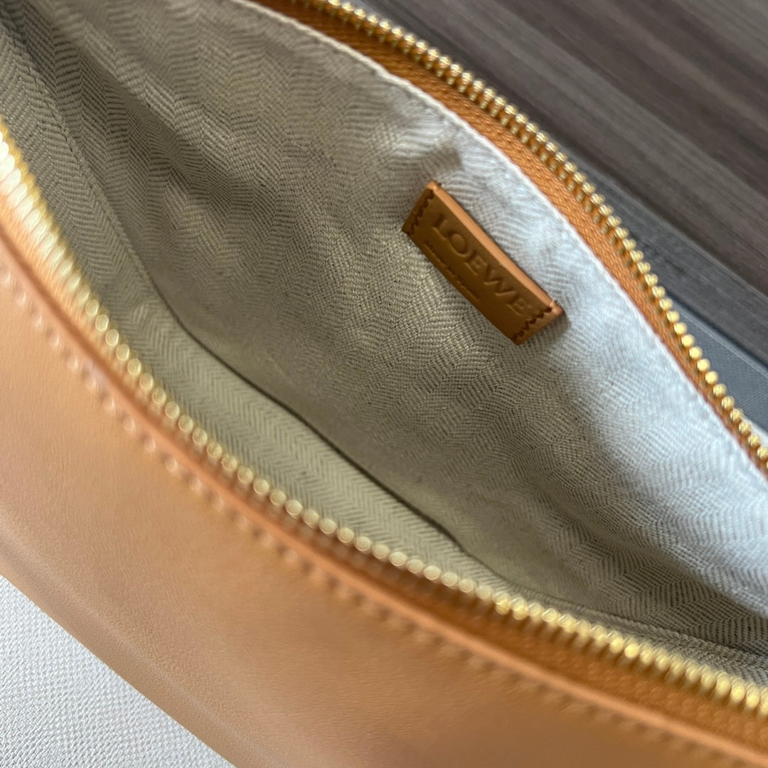 LOE LUNA HOBO 28 BAG IN PASTEL ORANGE CALFSKIN mysite